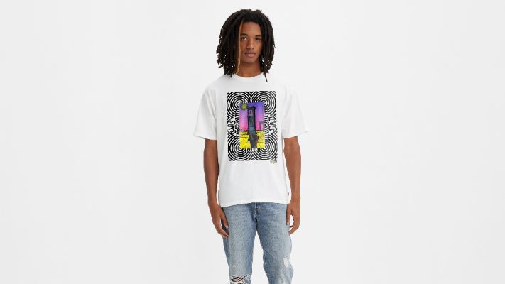 Vintage Fit Graphic T-Shirt sold by Levi's