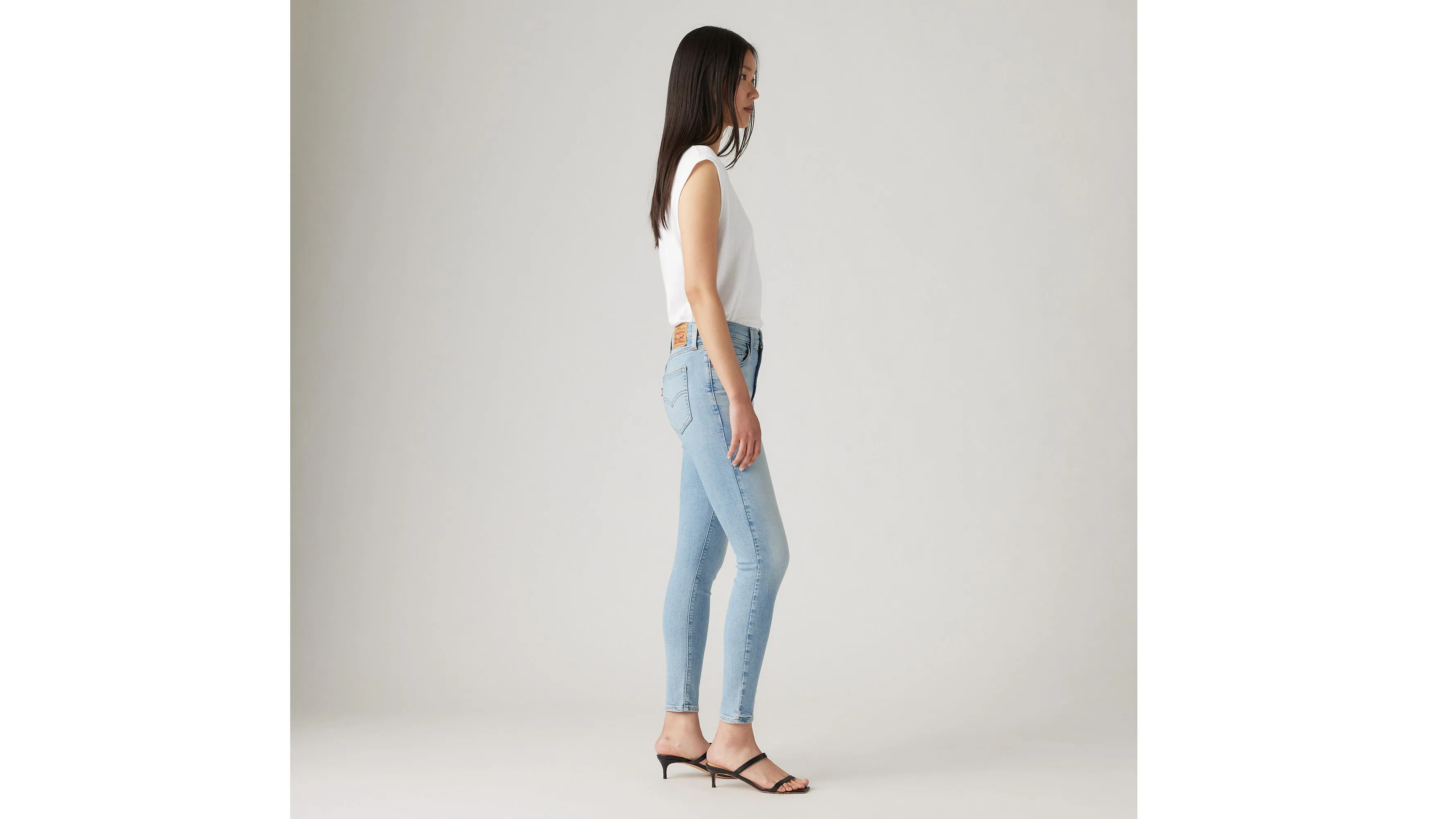 720 High Rise Super Skinny Women's Jeans sold by Levi's product image thumbnail 2