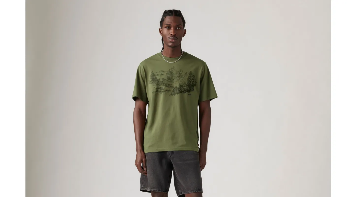 Relaxed Fit Short Sleeve Graphic T-Shirt sold by Levi's