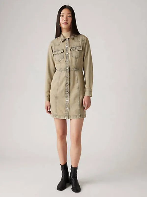 Flynn Western Dress sold by Levi's