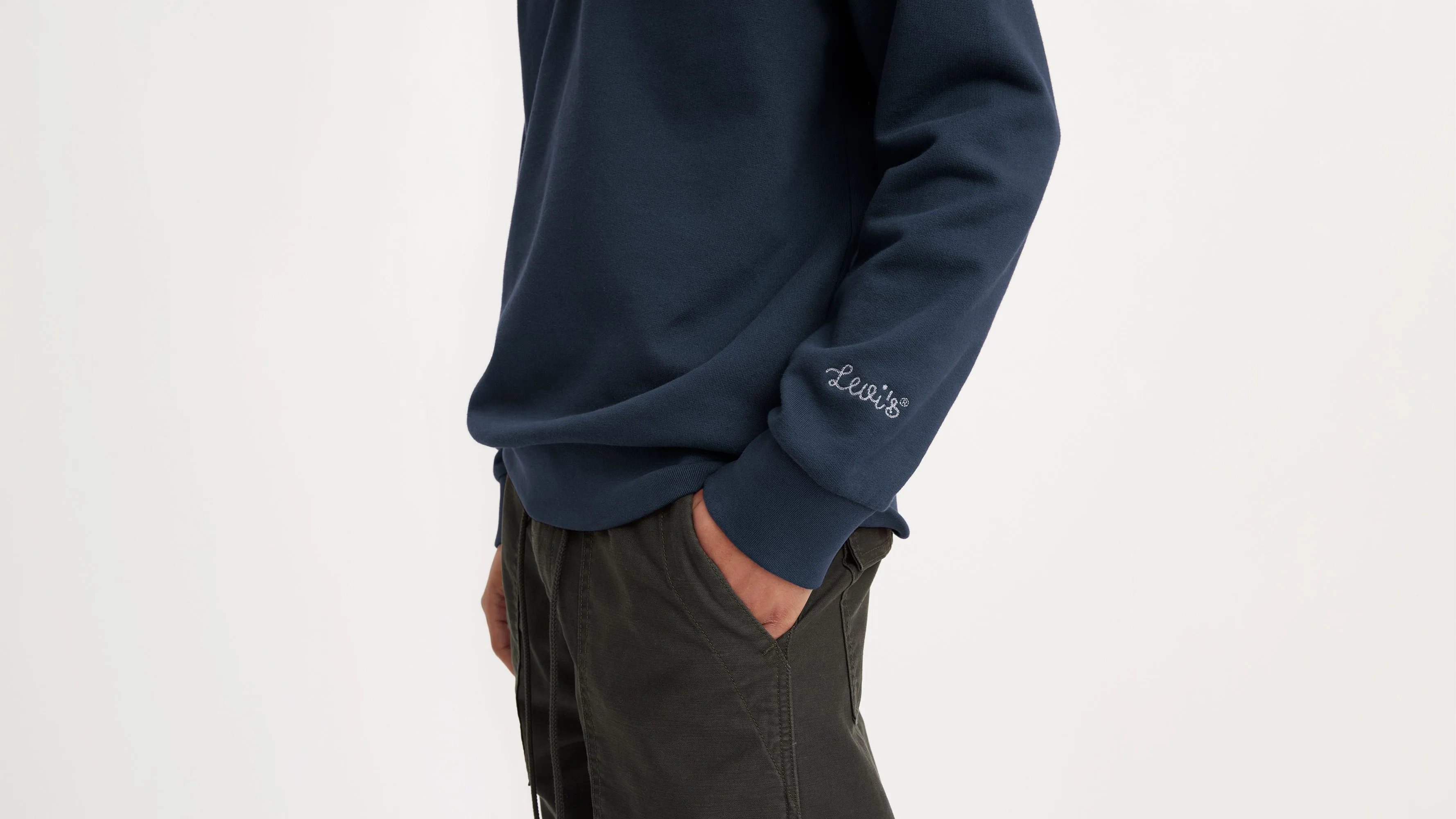 Standard Fit Graphic Crewneck Sweatshirt sold by Levi's product image thumbnail 4