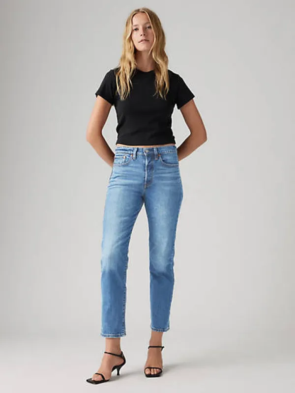 Levi's Wedgie Straight Ankle Women's Jeans 25x28 sold by Levi's