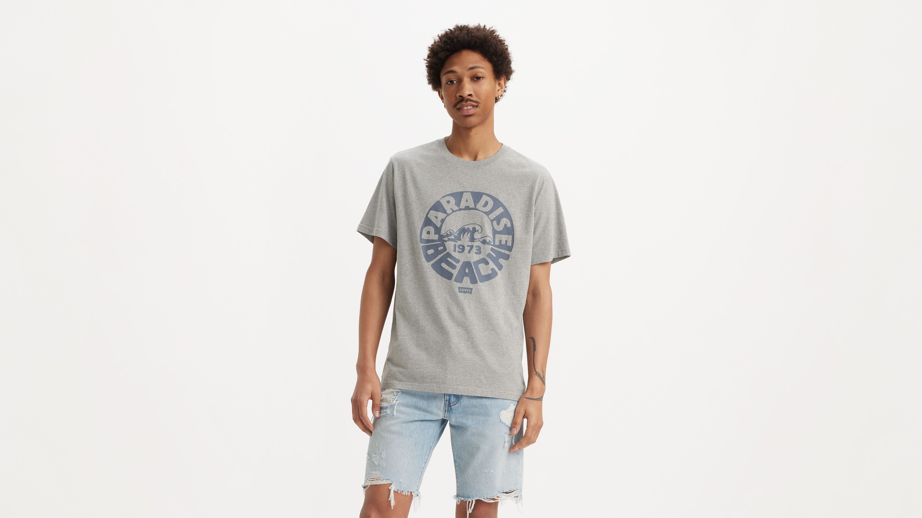 Relaxed Fit Short Sleeve Graphic T-Shirt sold by Levi's