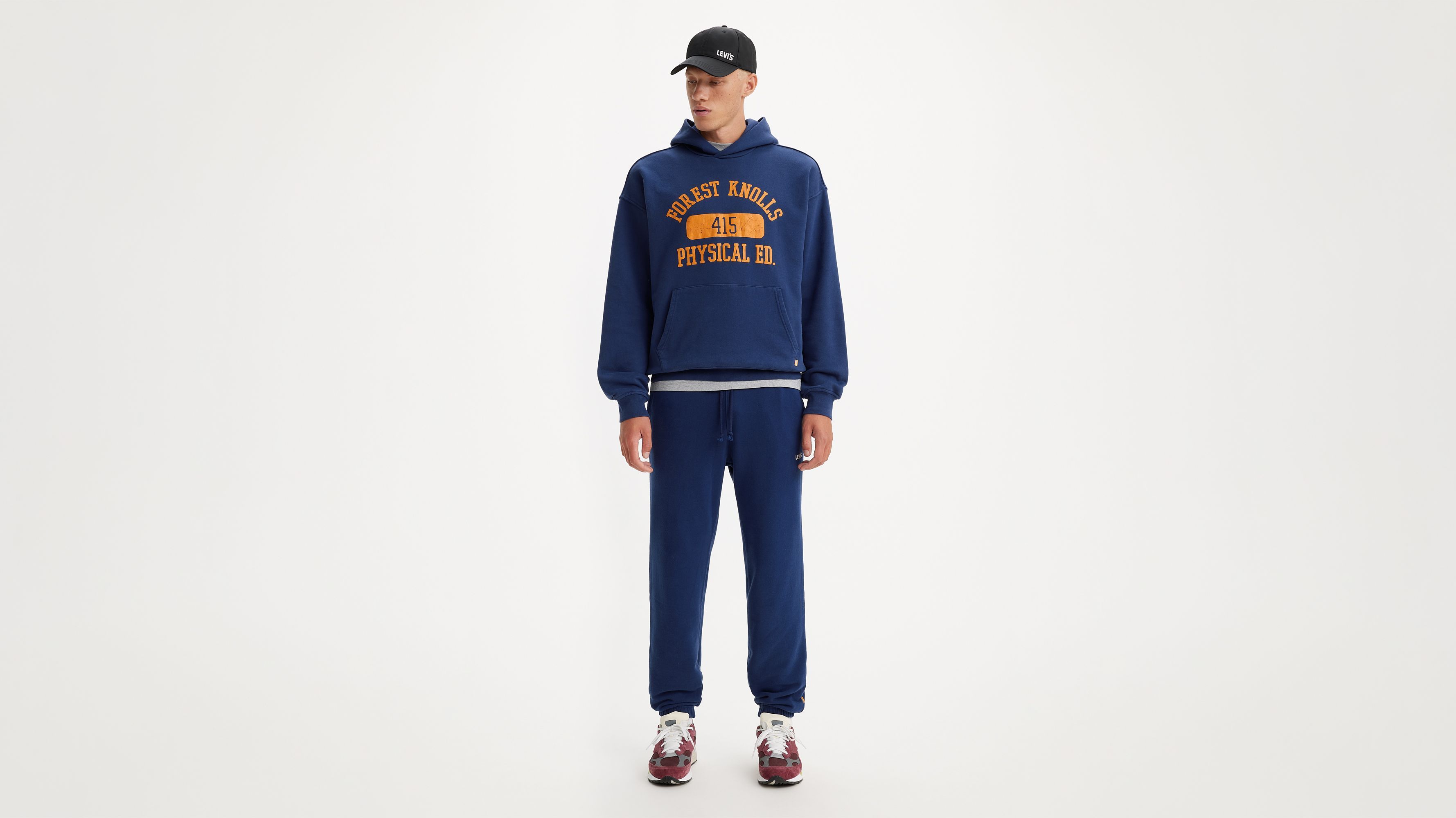 Gold Tab™ Sweatpants sold by Levi's product image thumbnail 2