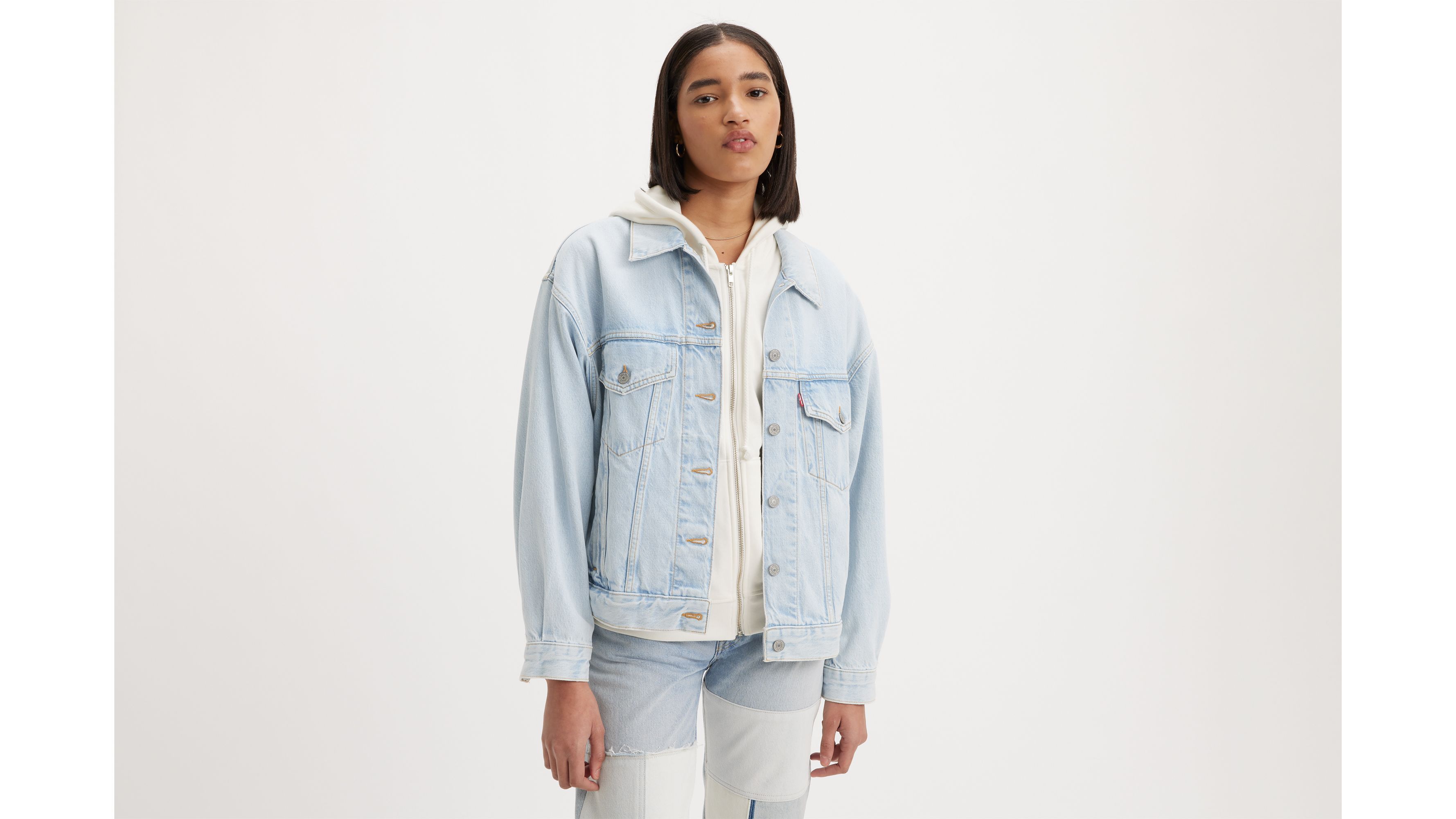 90s Trucker Jacket sold by Levi's