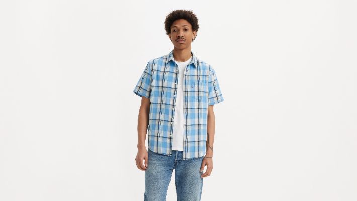 Short Sleeve Classic Standard Fit Shirt sold by Levi's