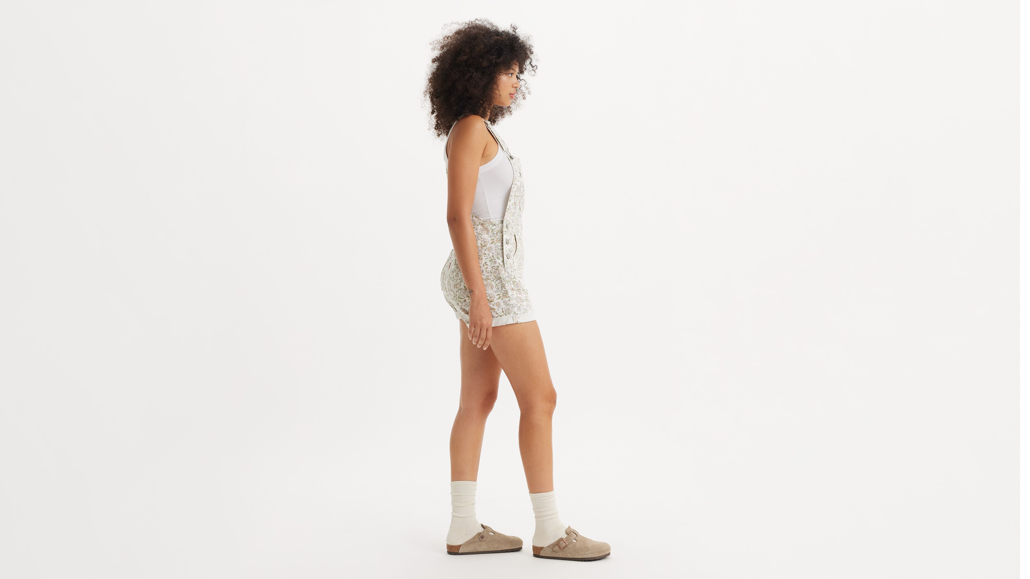 Vintage Women's Shortalls sold by Levi's product image thumbnail 4