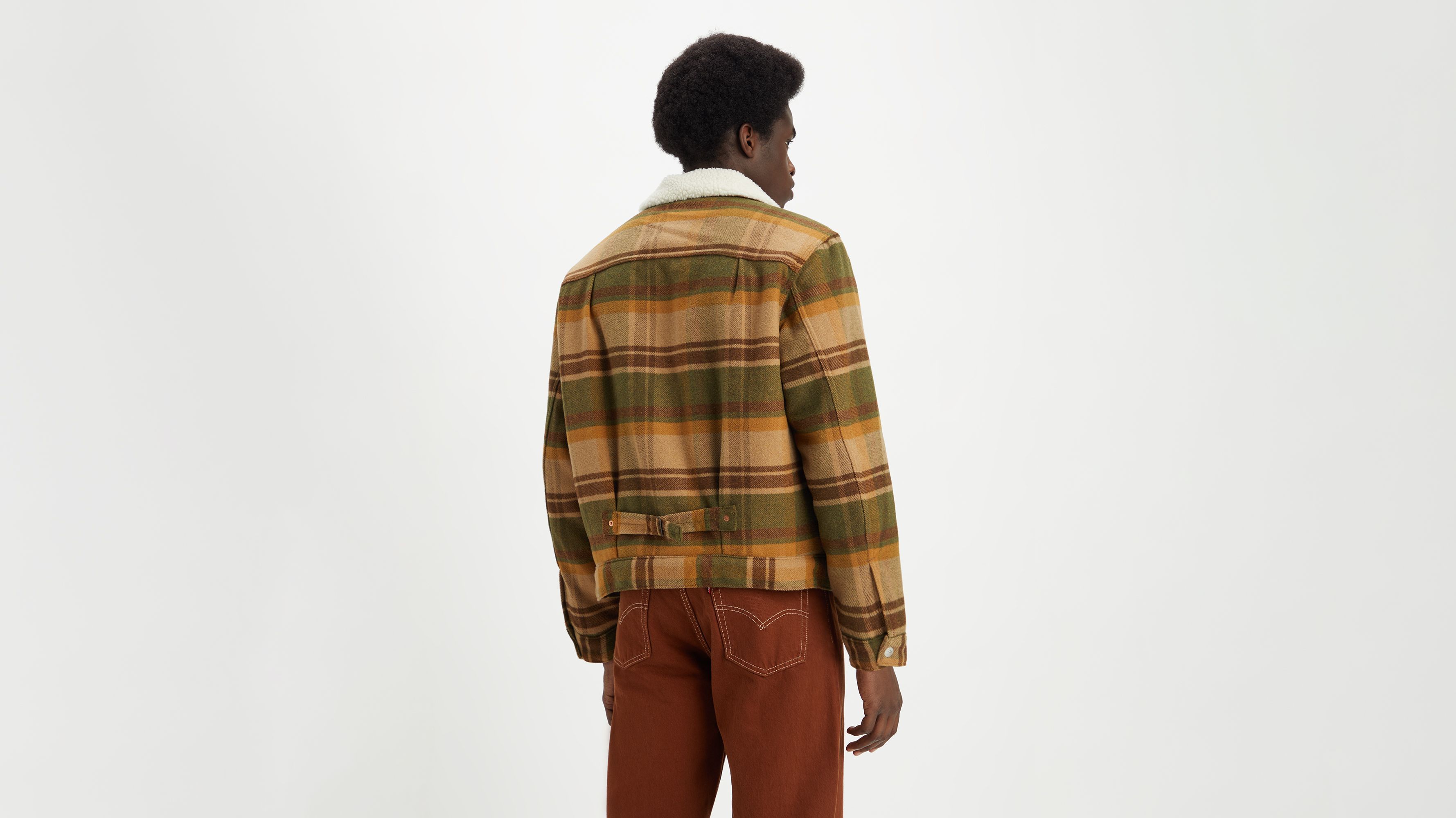 Type I Plaid Sherpa Trucker Jacket sold by Levi's product image thumbnail 3