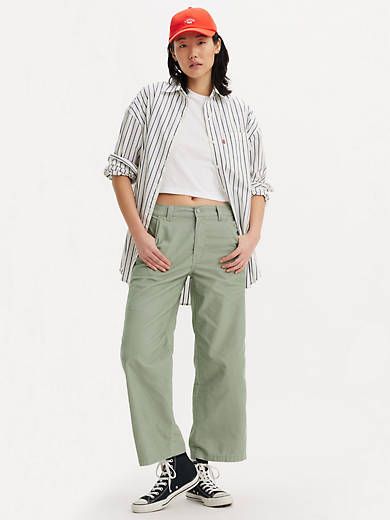 Baggy Carpenter Lightweight Corduroy Women's Pants sold by Levi's