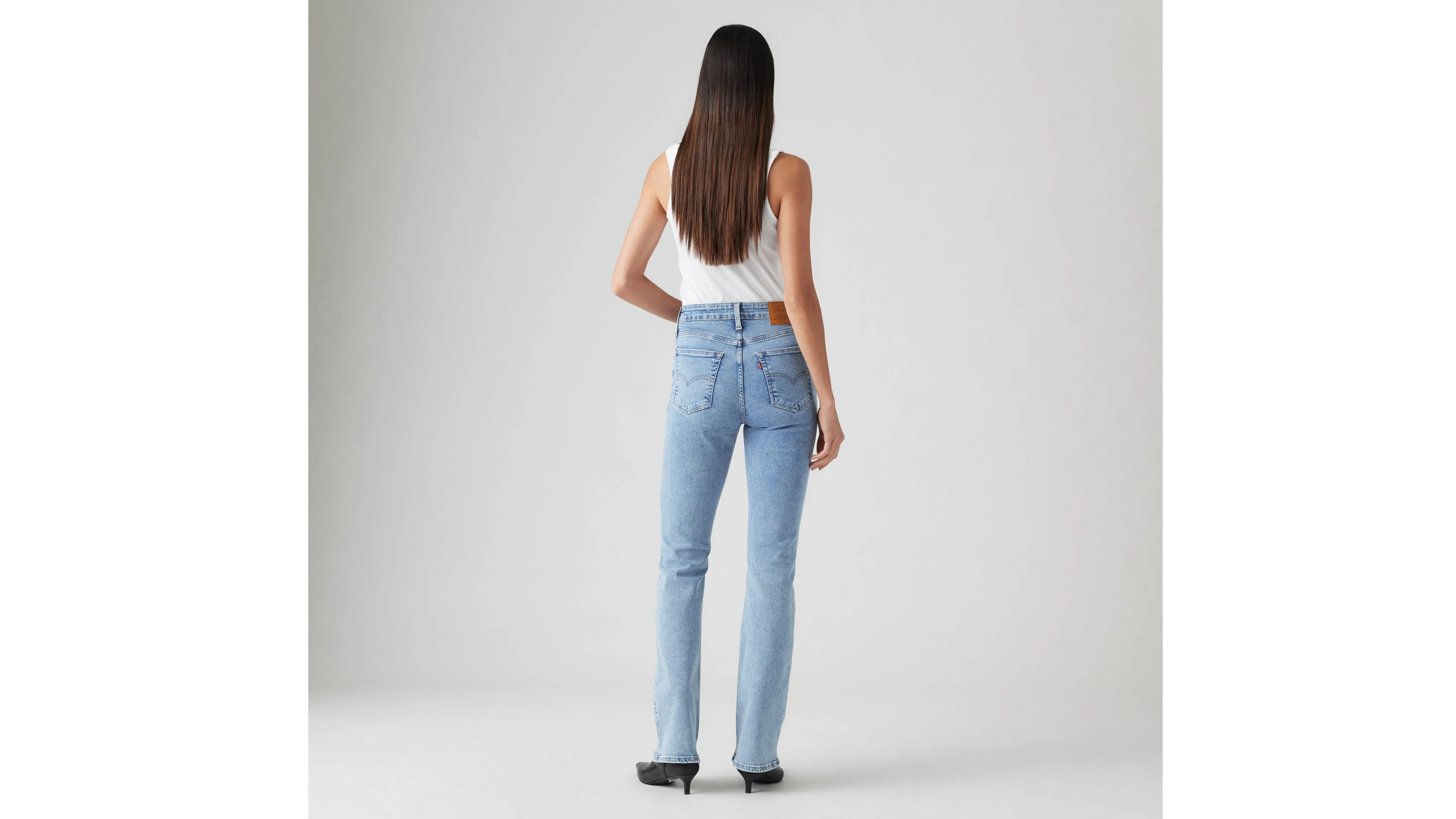725 High Rise Bootcut Women's Jeans sold by Levi's product image thumbnail 3
