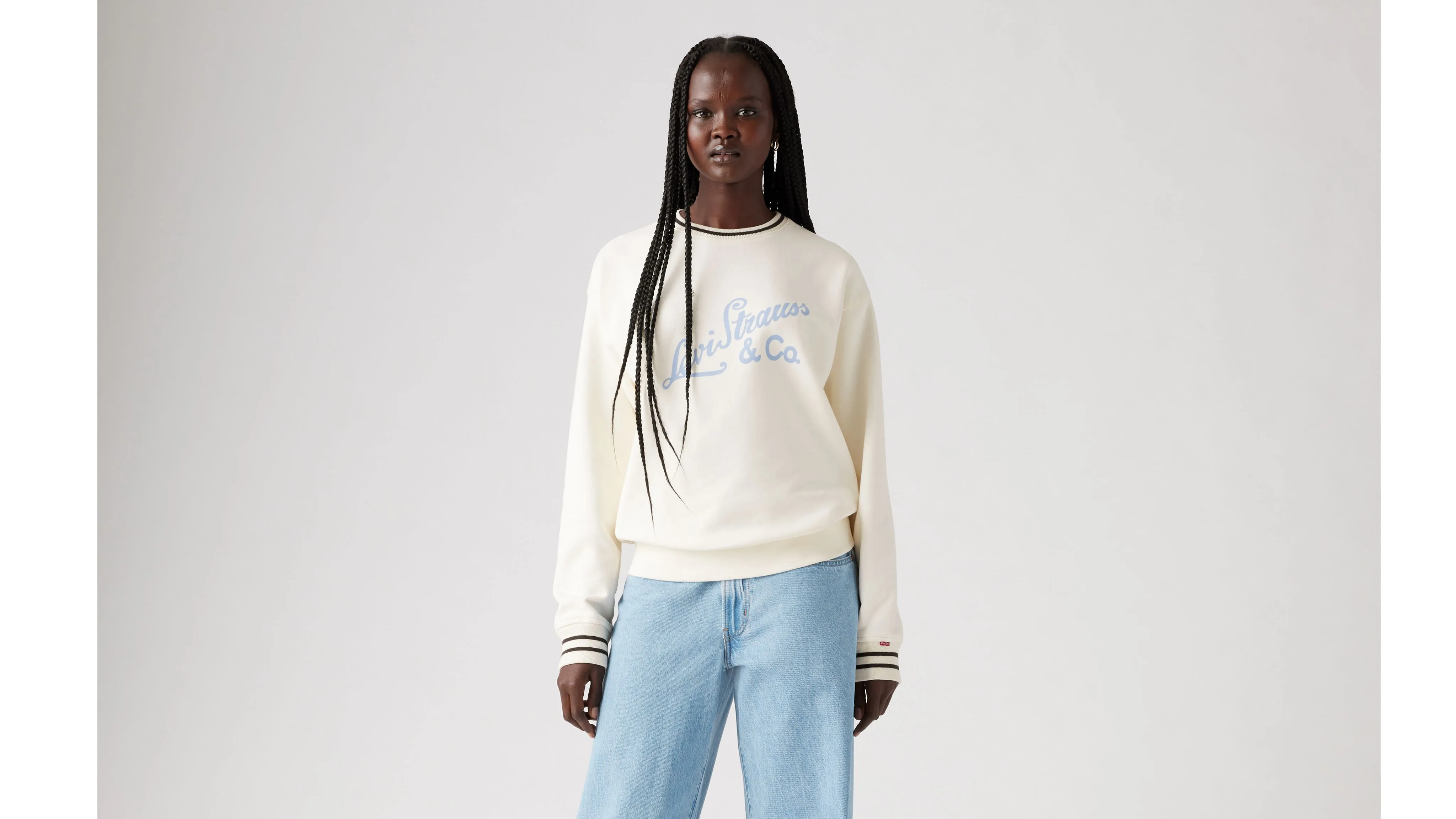 Graphic Heritage Sport Crewneck Sweatshirt sold by Levi's product image thumbnail 2