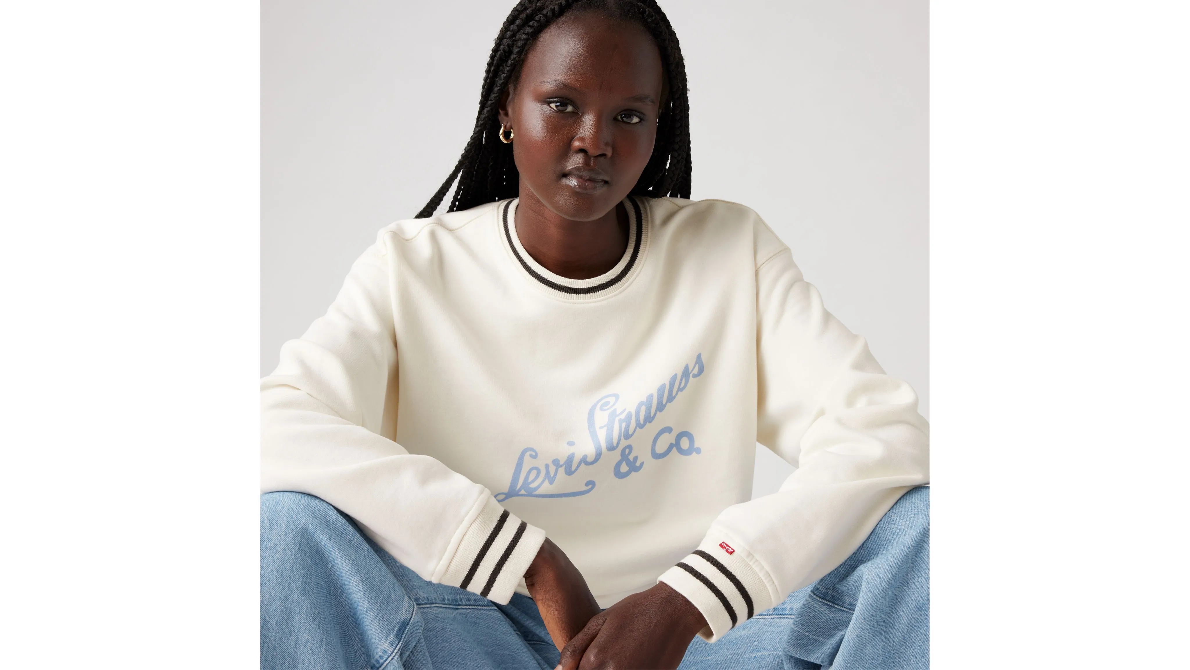 Graphic Heritage Sport Crewneck Sweatshirt sold by Levi's product image thumbnail 4