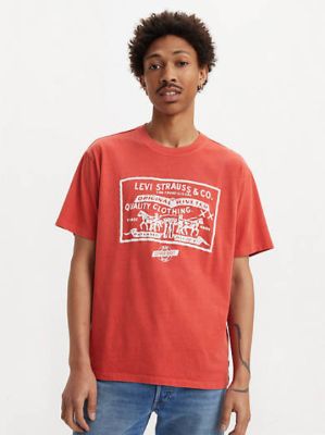 Vintage Fit Graphic T-Shirt sold by Levi's
