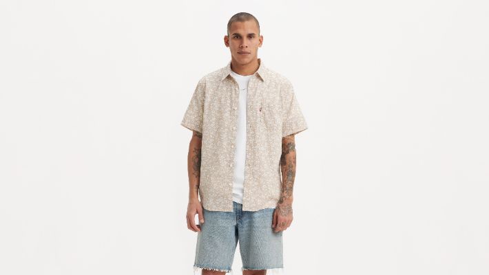 Short Sleeve Classic Standard Fit Shirt sold by Levi's