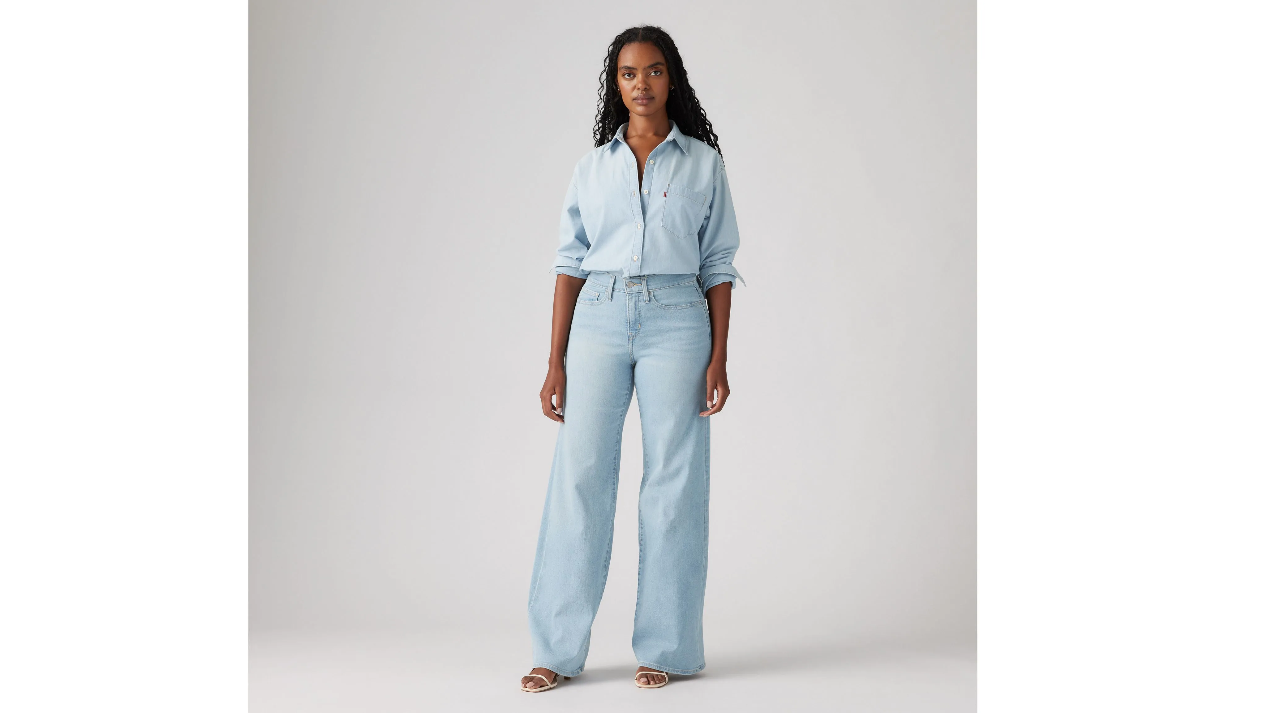 318 Shaping Wide Leg Women's Jeans sold by Levi's product image thumbnail 2