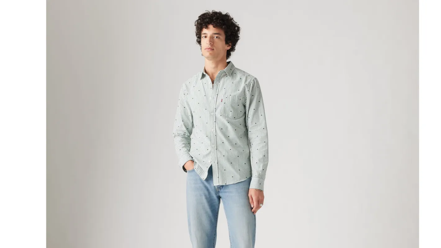 Classic One Pocket Standard Fit Shirt made by Levi's