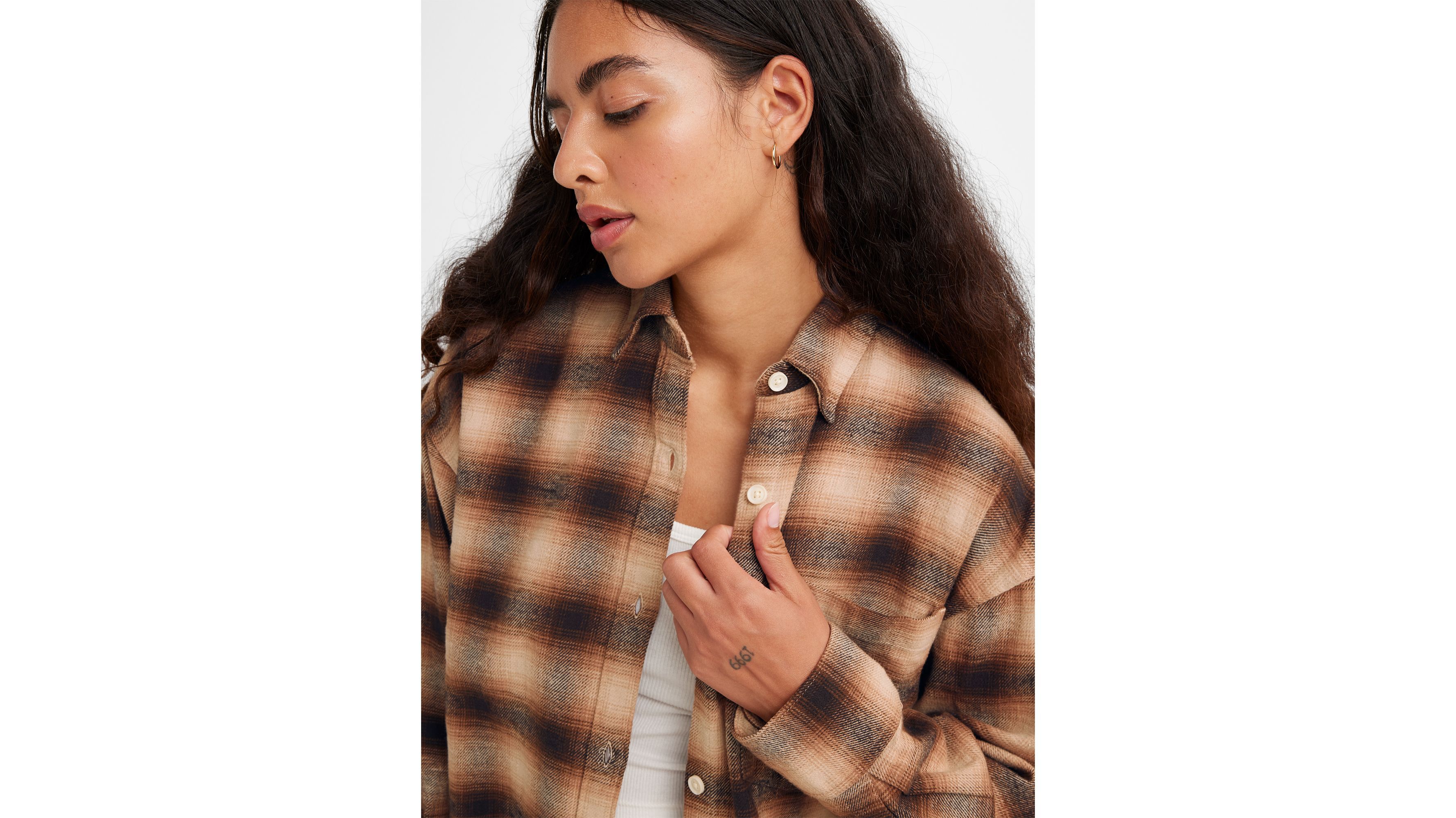 Nola Oversized Button Up Shirt sold by Levi's product image thumbnail 4