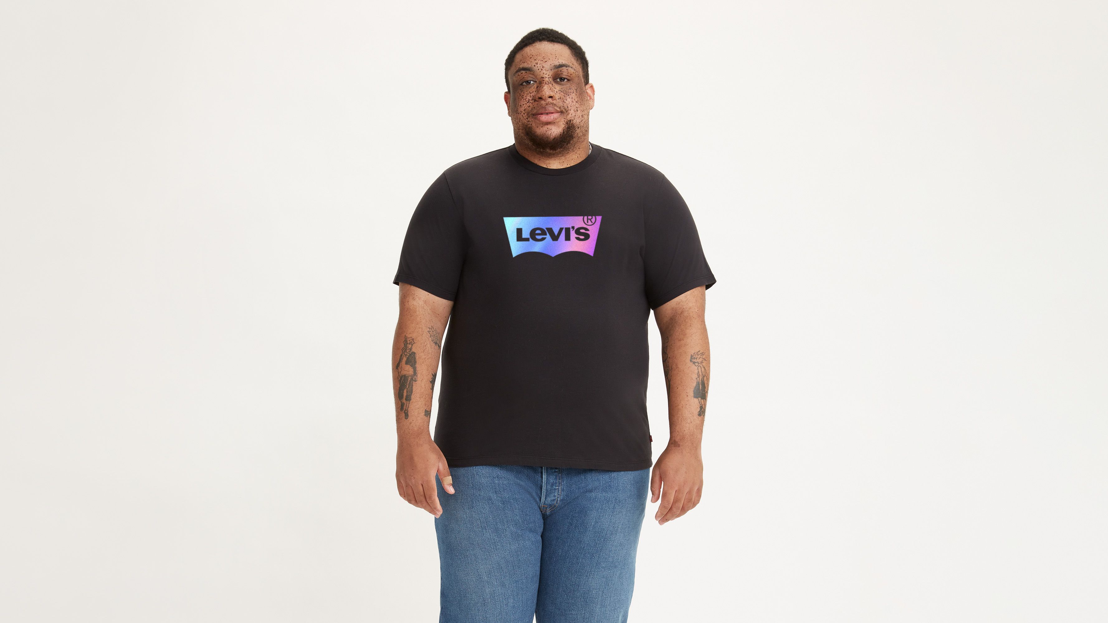Graphic T-Shirt (Tall) sold by Levi's