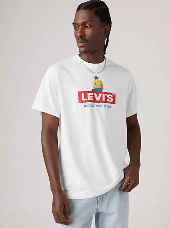 Relaxed Fit Short Sleeve Graphic T-Shirt sold by Levi's