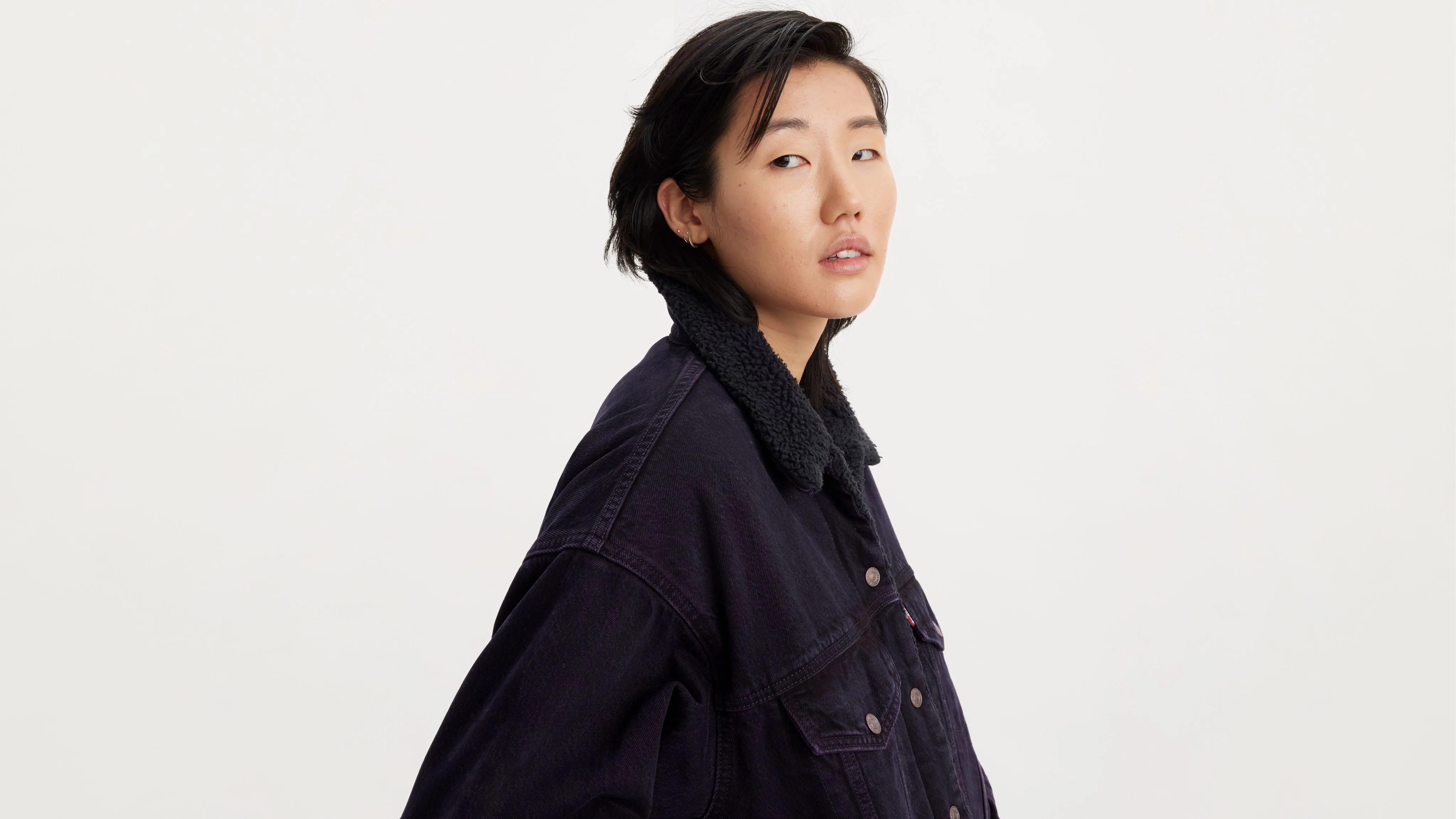 Levi's '90s Sherpa Trucker Jacket - Women's XS sold by Levi's product image thumbnail 4