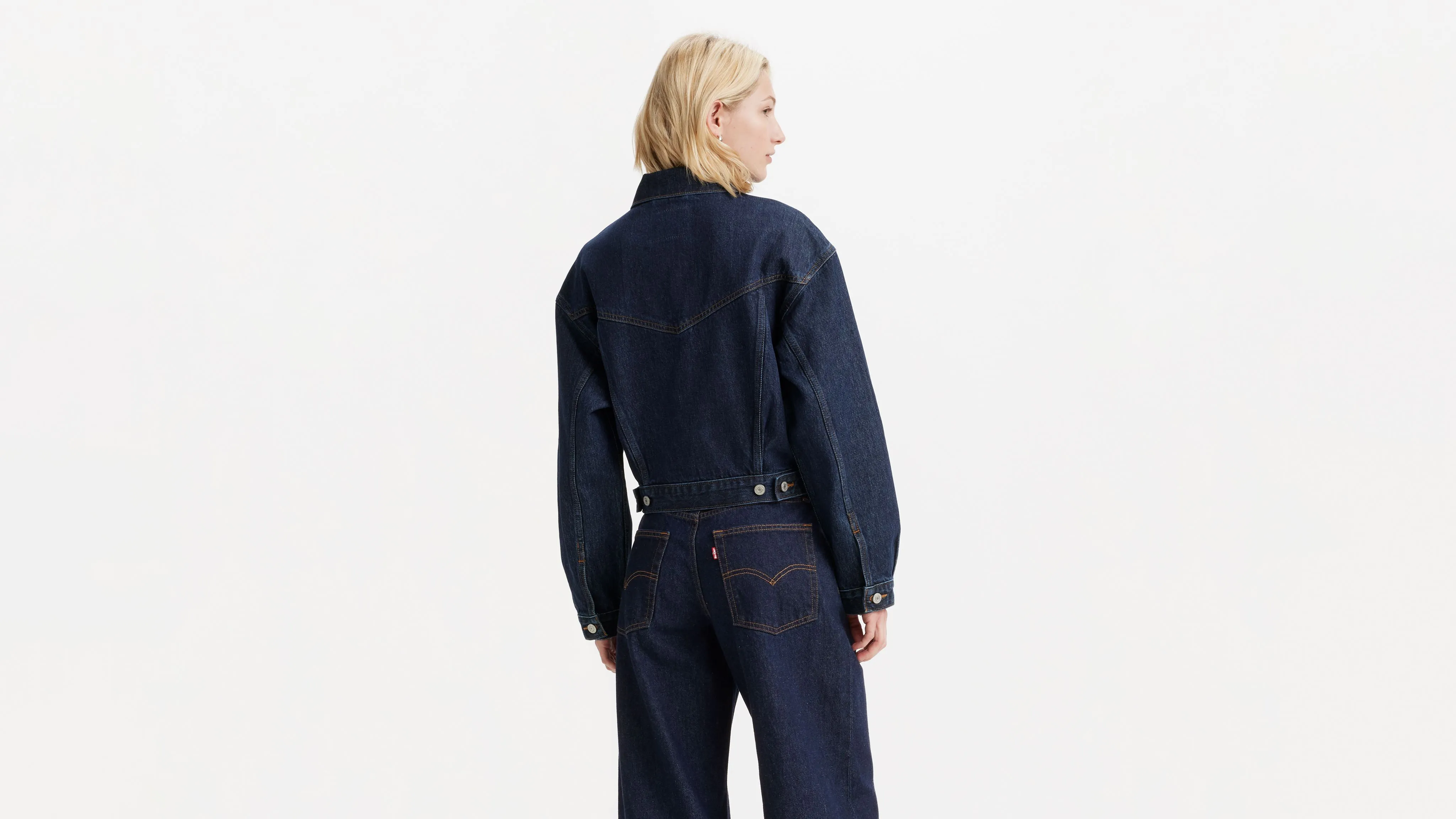 Shrunken '90s Trucker Jacket sold by Levi's product image thumbnail 3