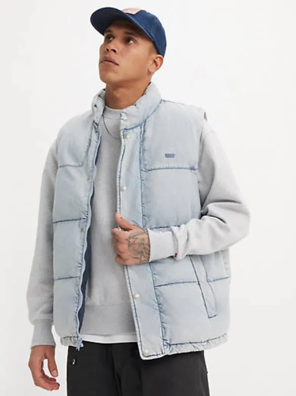 Rockridge Vest sold by Levi's