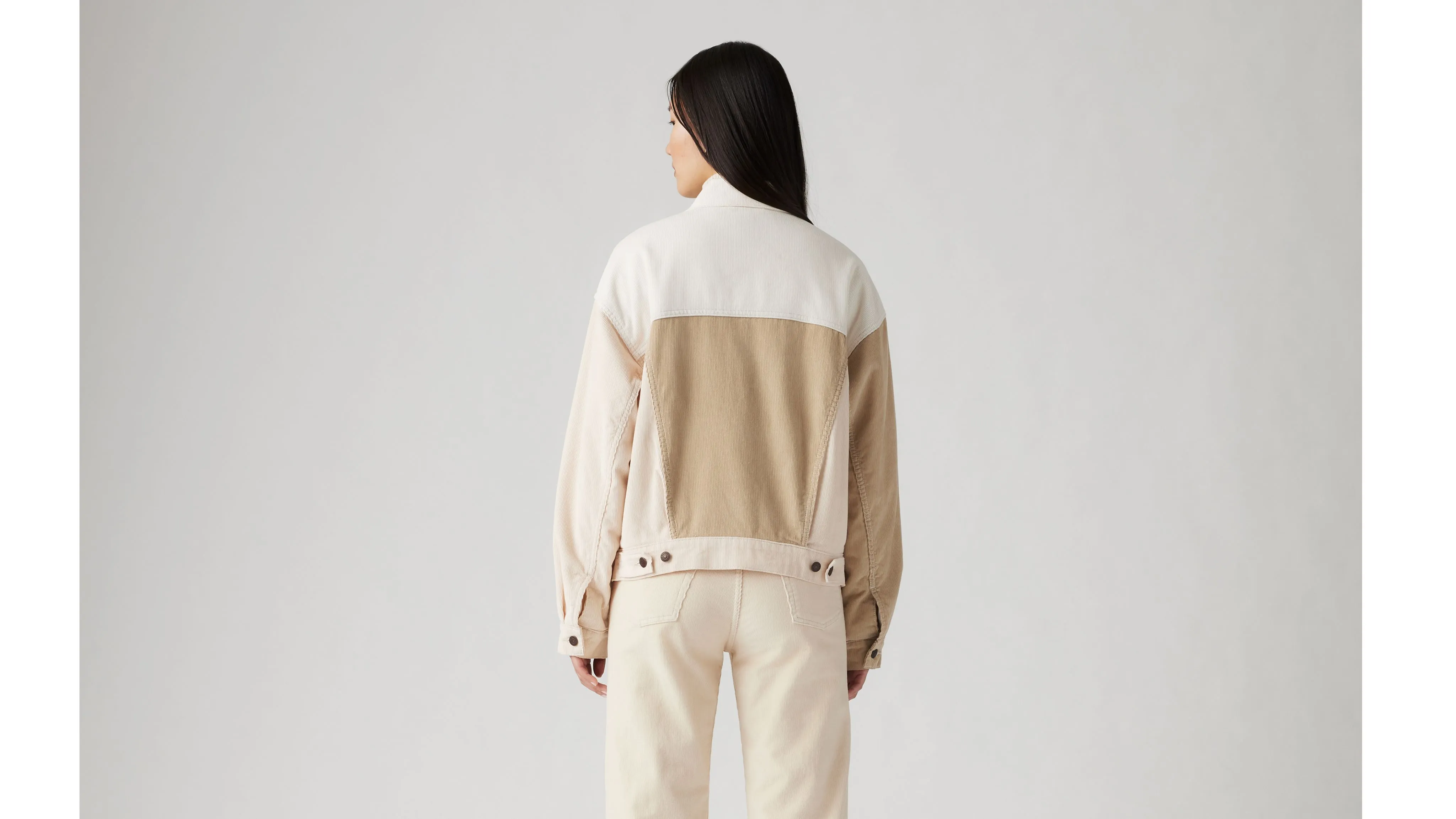 Quilt-Lined Trucker Jacket sold by Levi's product image thumbnail 2