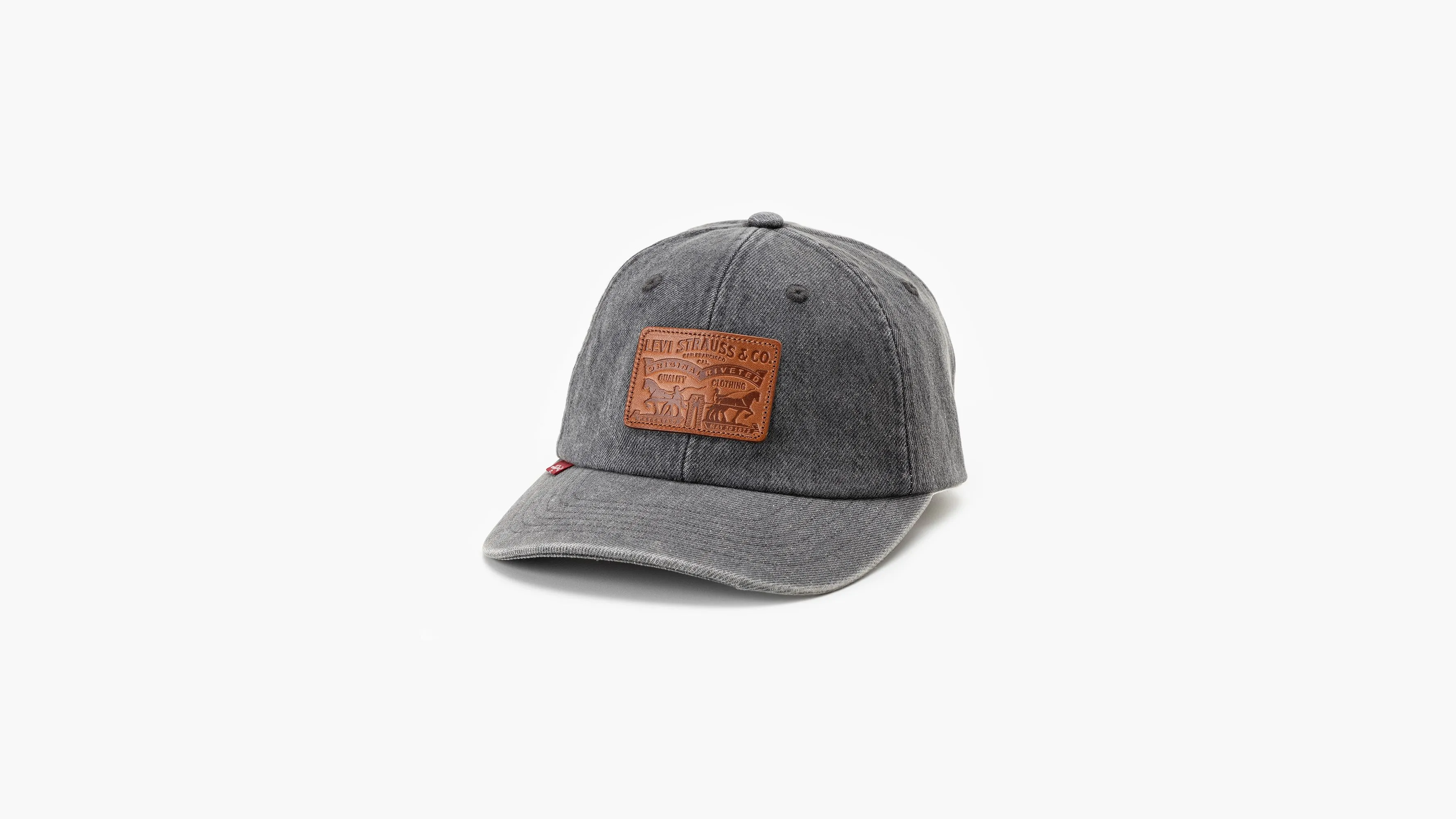 Relaxed Dad Cap sold by Levi's