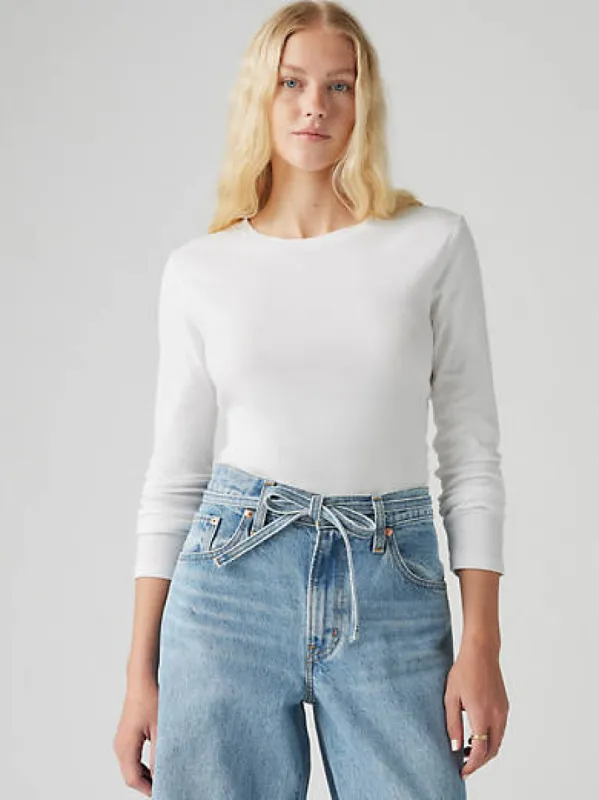 Essential Long Sleeve T-Shirt sold by Levi's