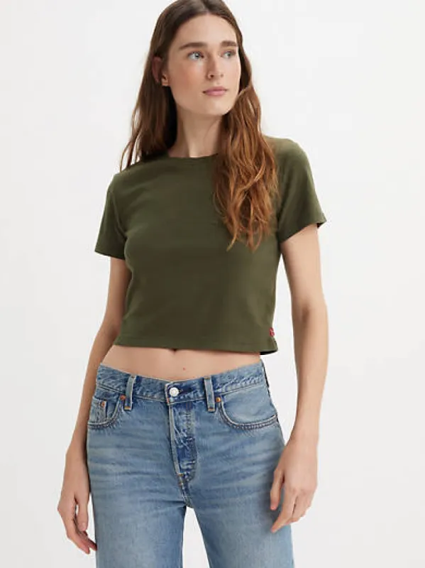 Essential Sporty T-Shirt sold by Levi's