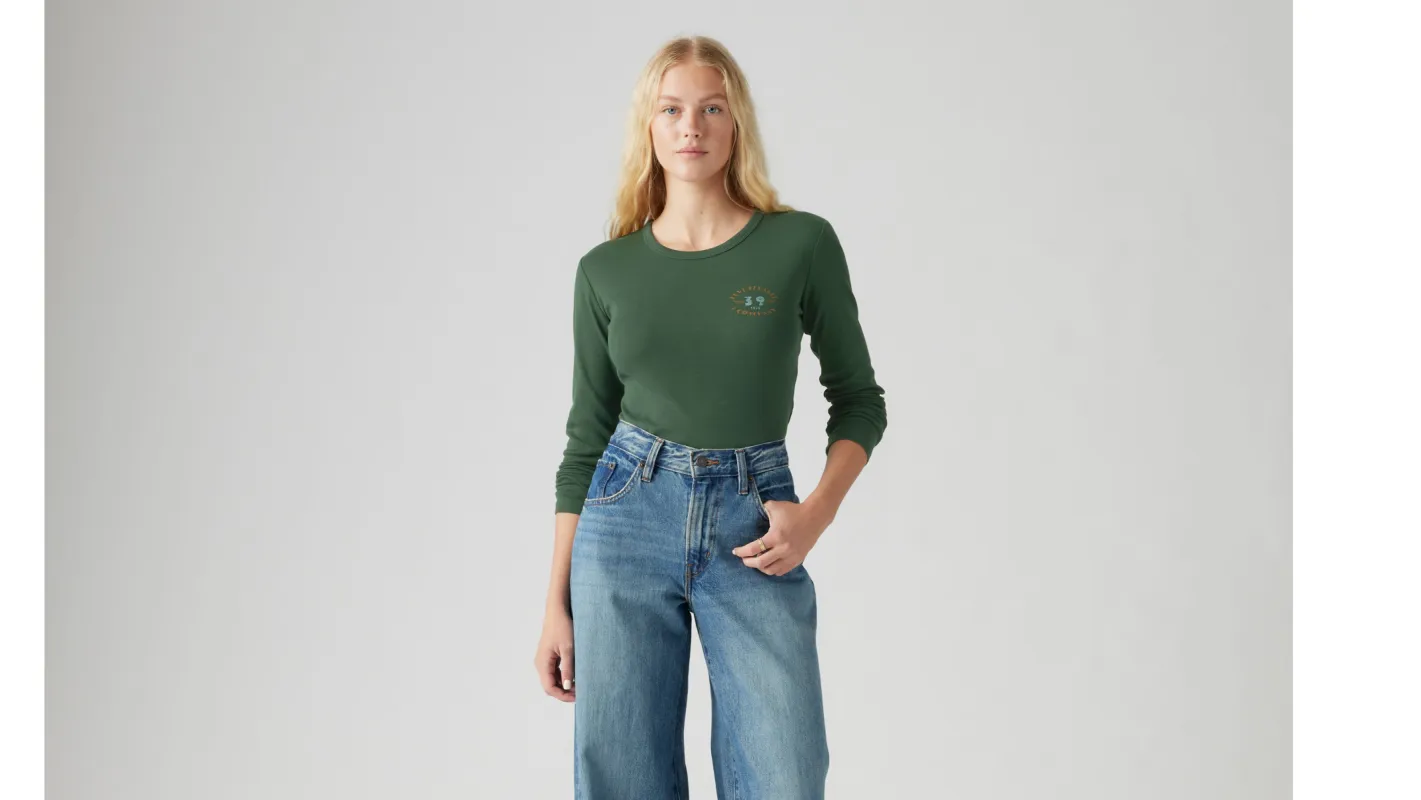 Graphic Long Sleeve Rickie T-Shirt sold by Levi's