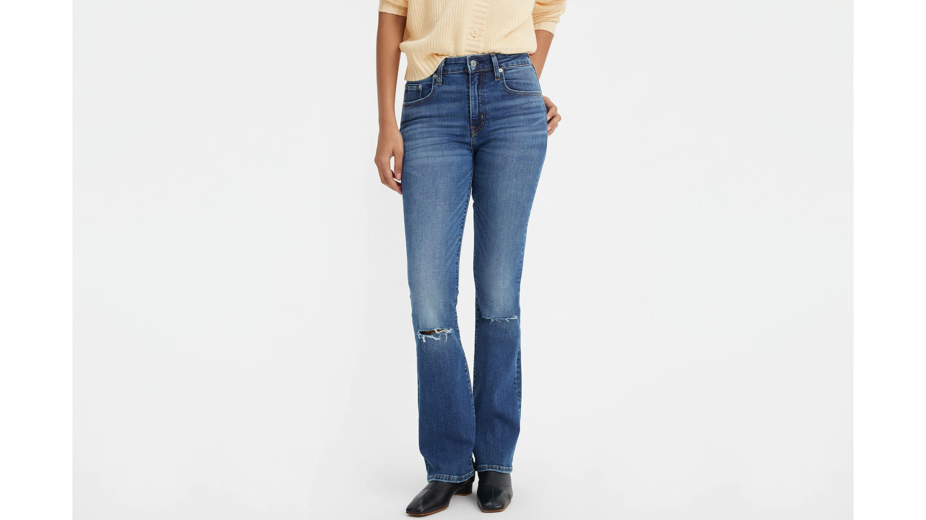 725 High Rise Bootcut Women's Jeans sold by Levi's product image thumbnail 2