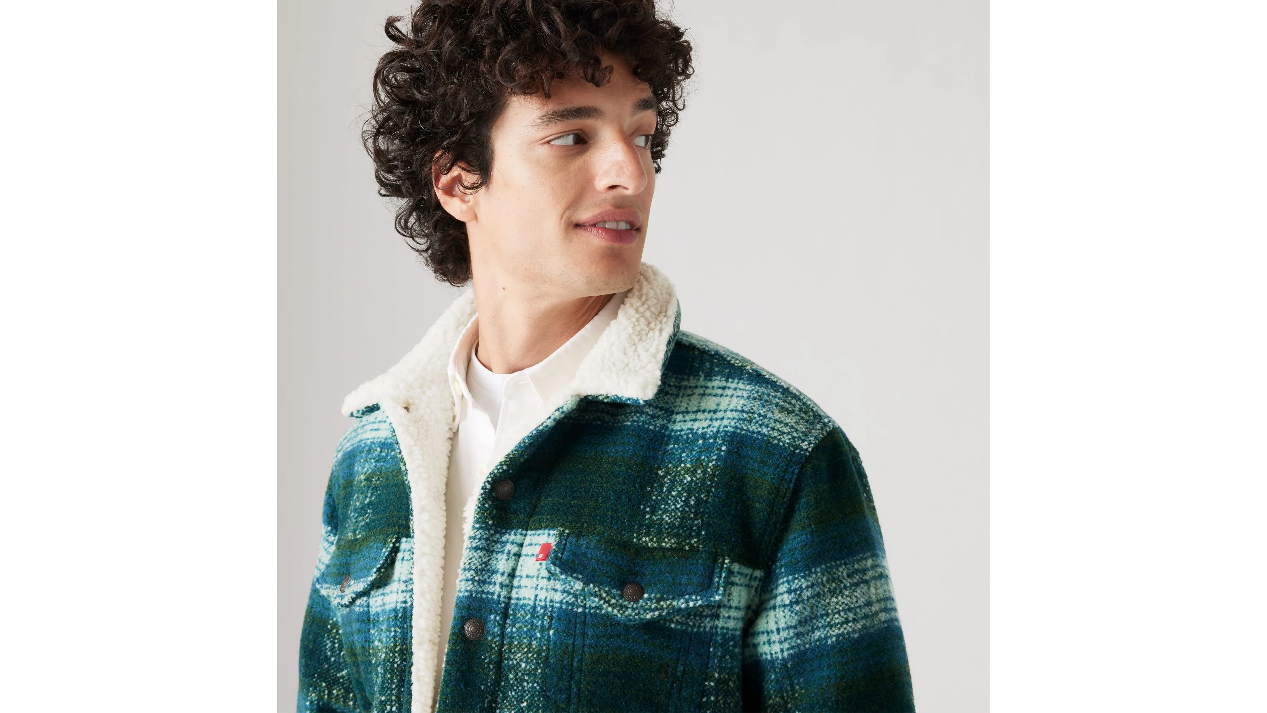 Plaid Type III Sherpa Trucker Jacket sold by Levi's product image thumbnail 4