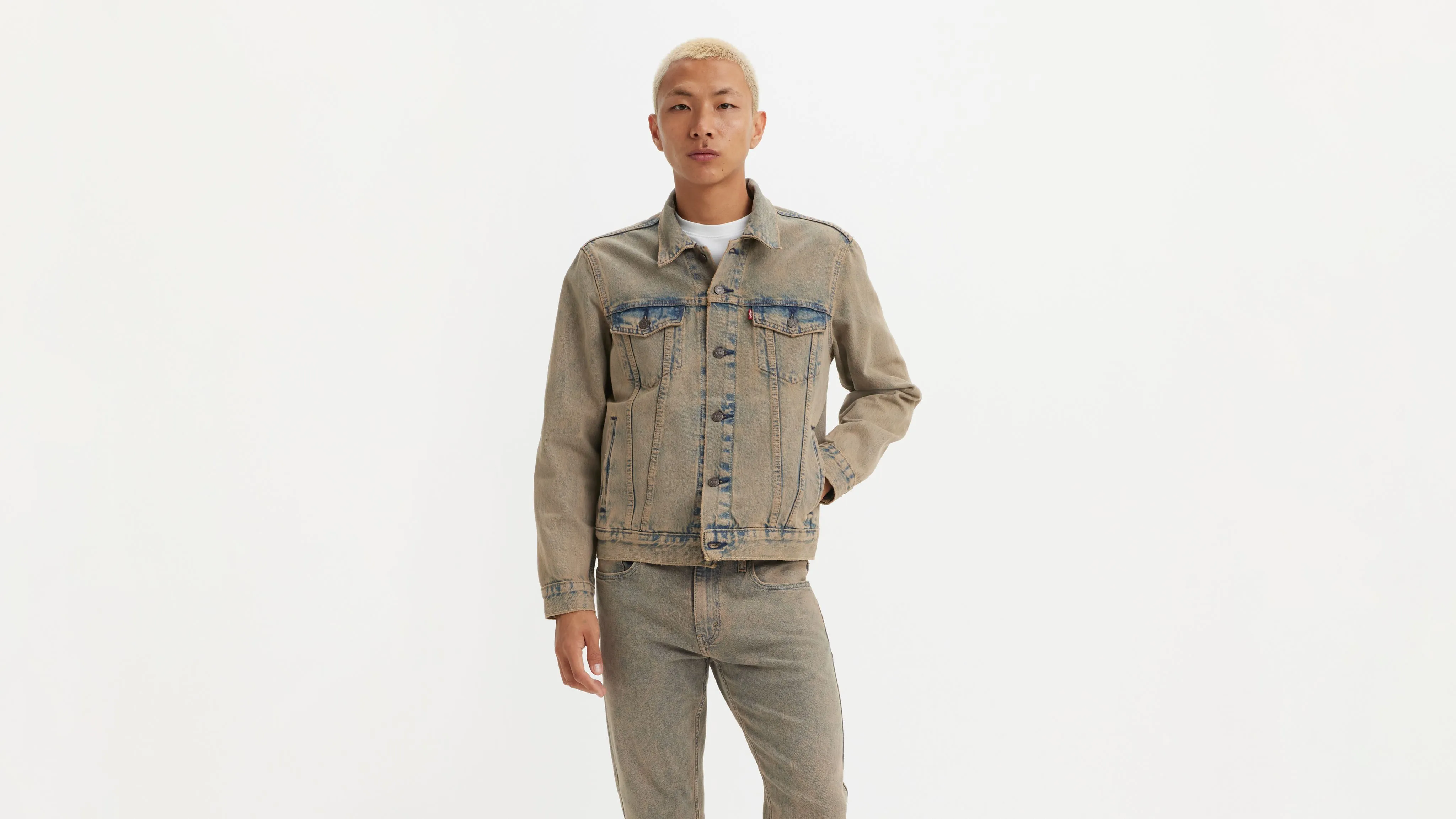 Trucker Jacket sold by Levi's