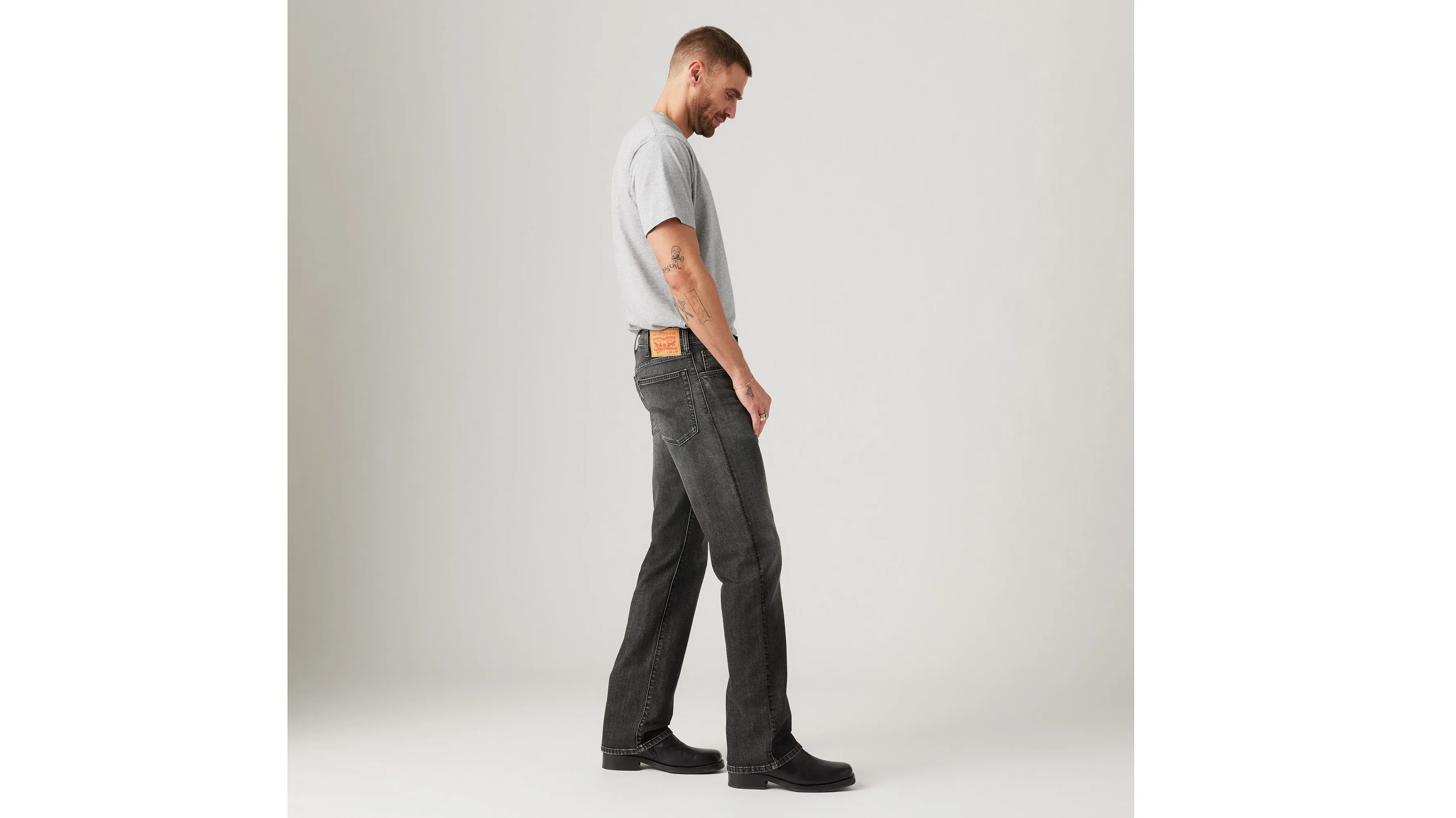 Levi's 517 Bootcut Men's Jeans 29x34 sold by Levi's product image thumbnail 2