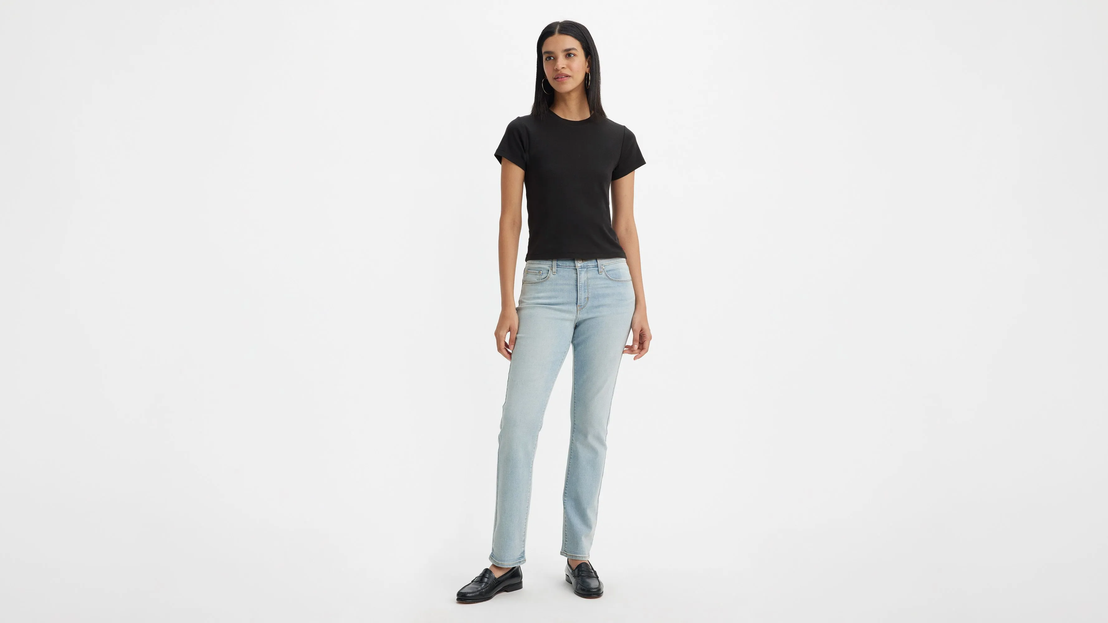 Classic Straight Fit Women's Jeans sold by Levi's