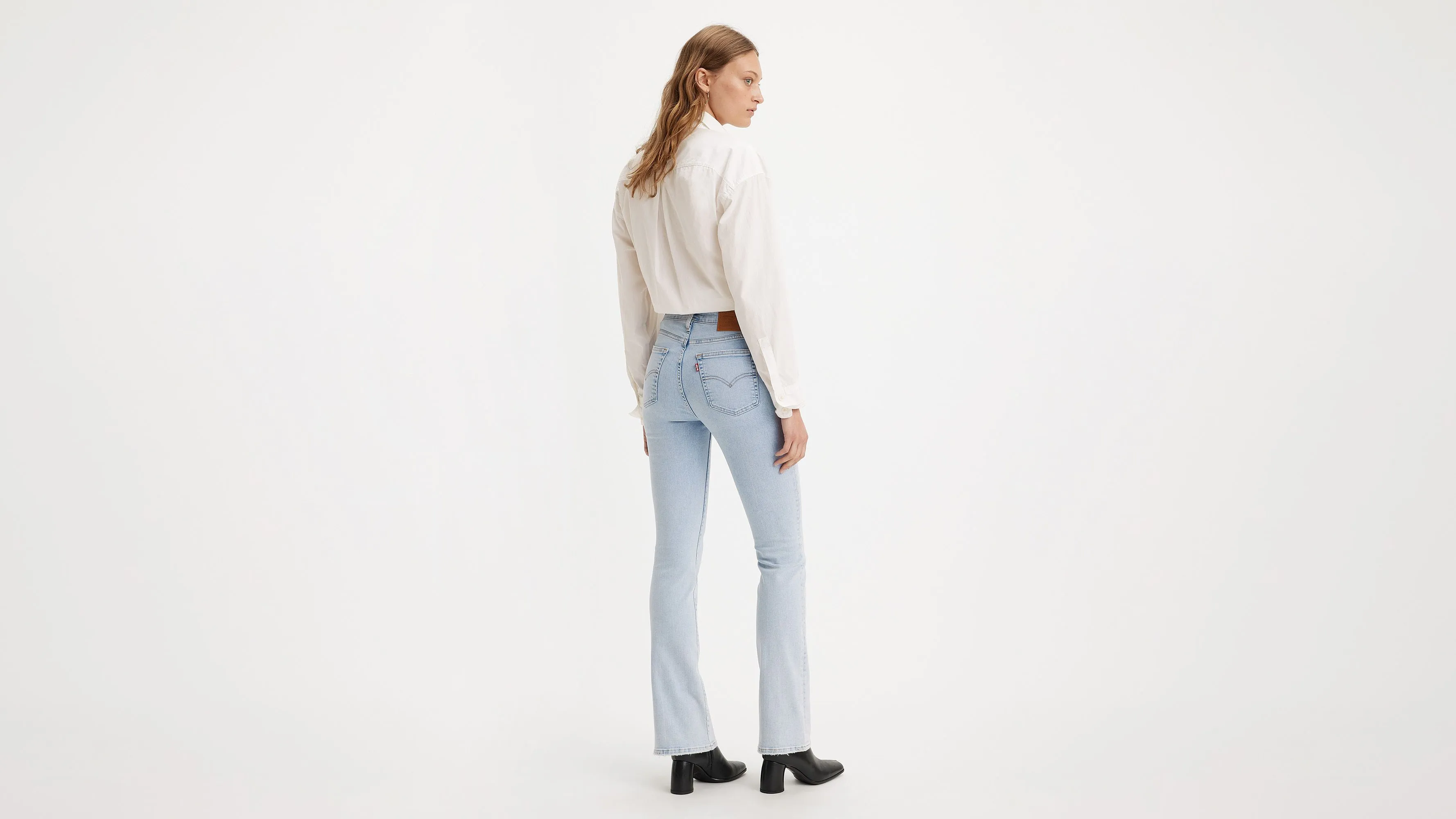 725 High Rise Bootcut Women's Jeans sold by Levi's product image thumbnail 3
