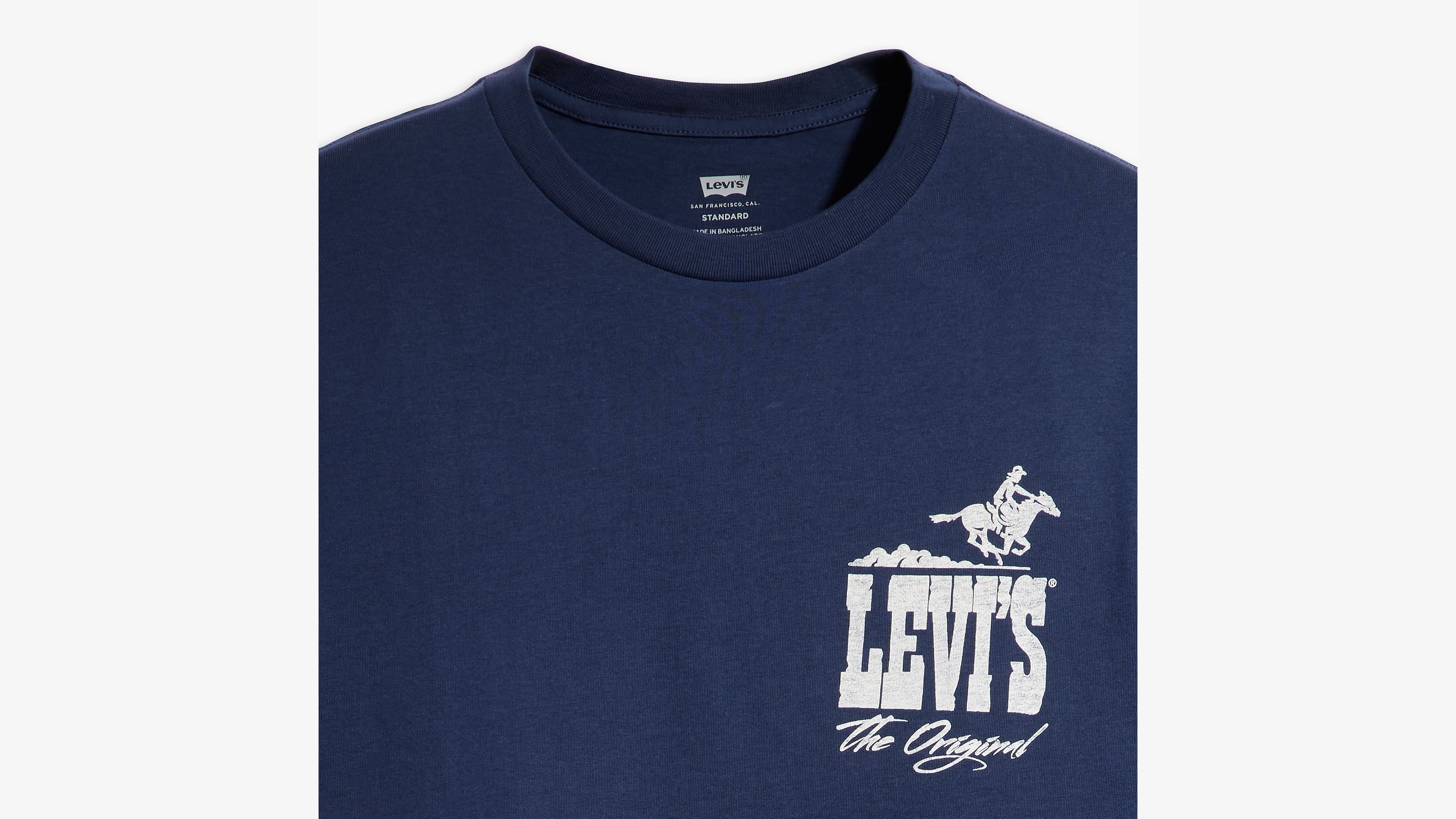 Classic Graphic T-Shirt sold by Levi's product image thumbnail 4