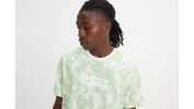 Relaxed Fit Short Sleeve Graphic T-Shirt sold by Levi's
