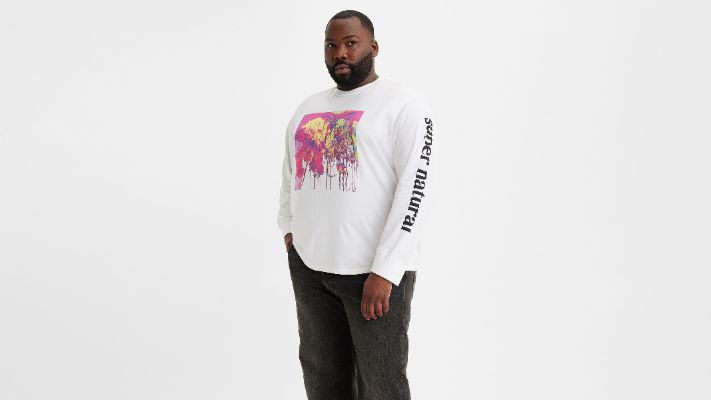Long Sleeve Relaxed Fit Graphic T-Shirt (Tall) sold by Levi's