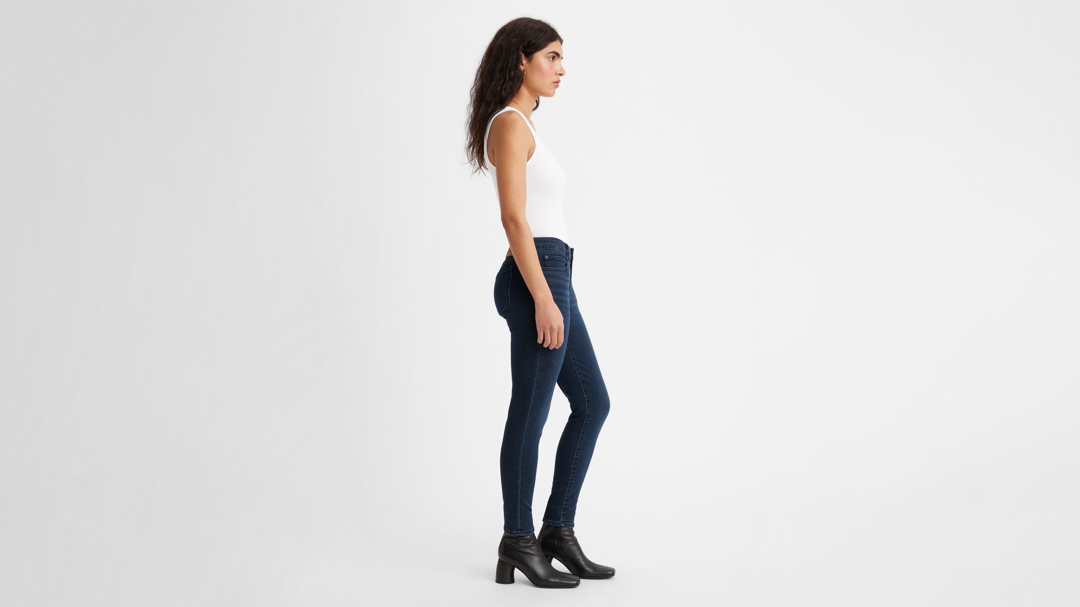 711 Skinny Women's Jeans sold by Levi's product image thumbnail 2