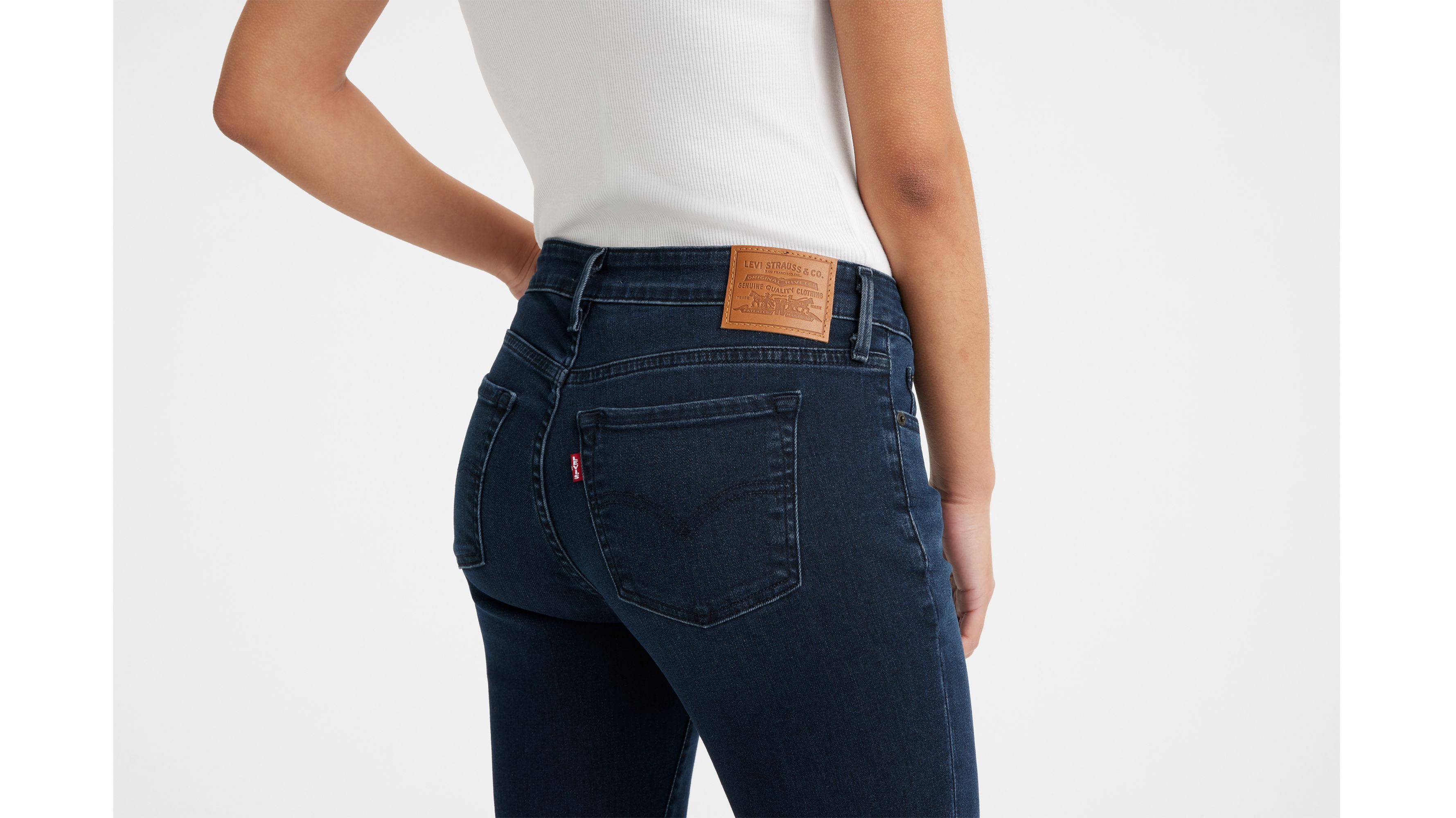 711 Skinny Women's Jeans sold by Levi's product image thumbnail 4
