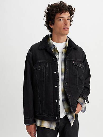 Relaxed Fit Sherpa Trucker Jacket sold by Levi's