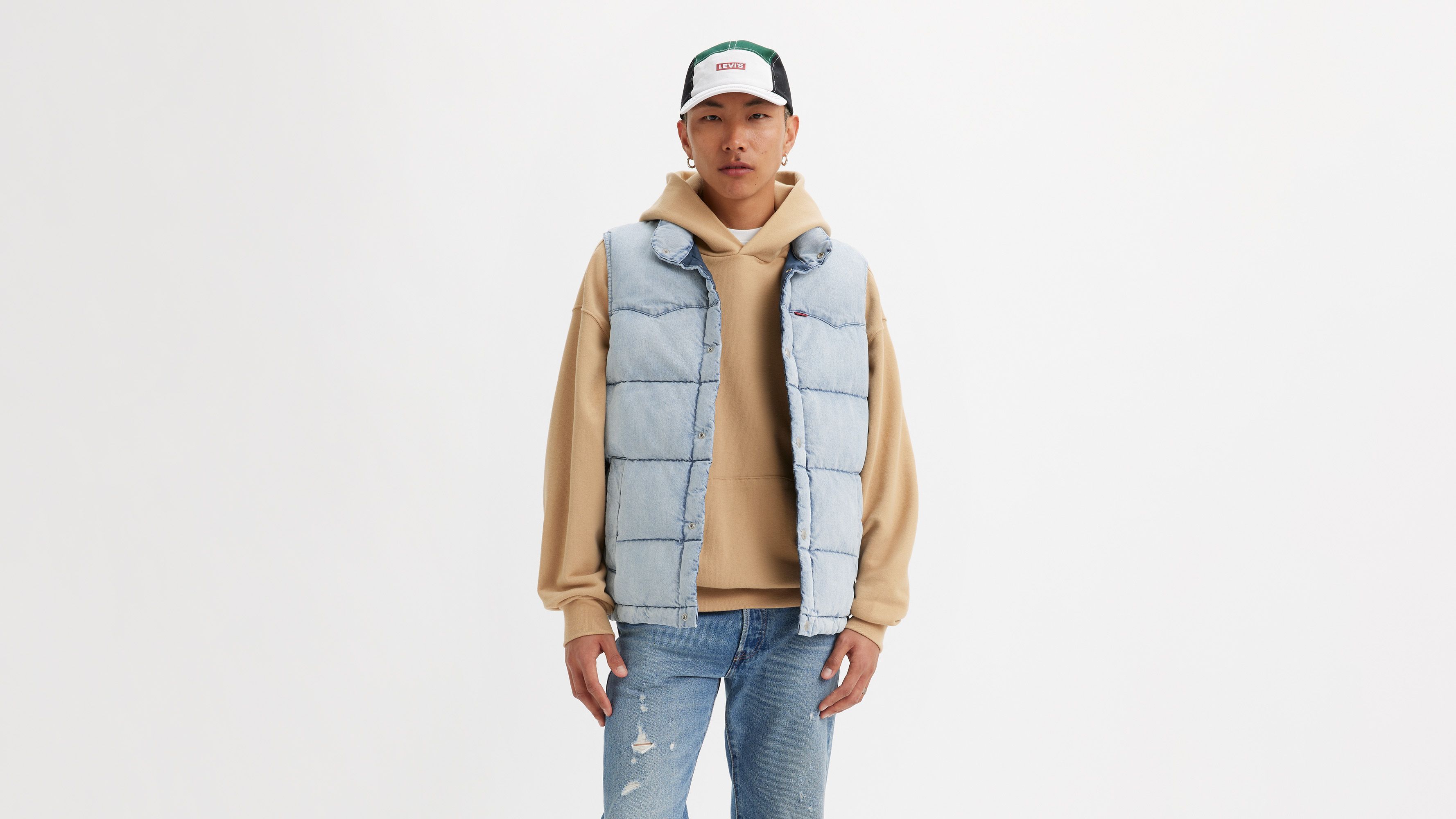 Western Super Puffer Vest sold by Levi's product image thumbnail 2