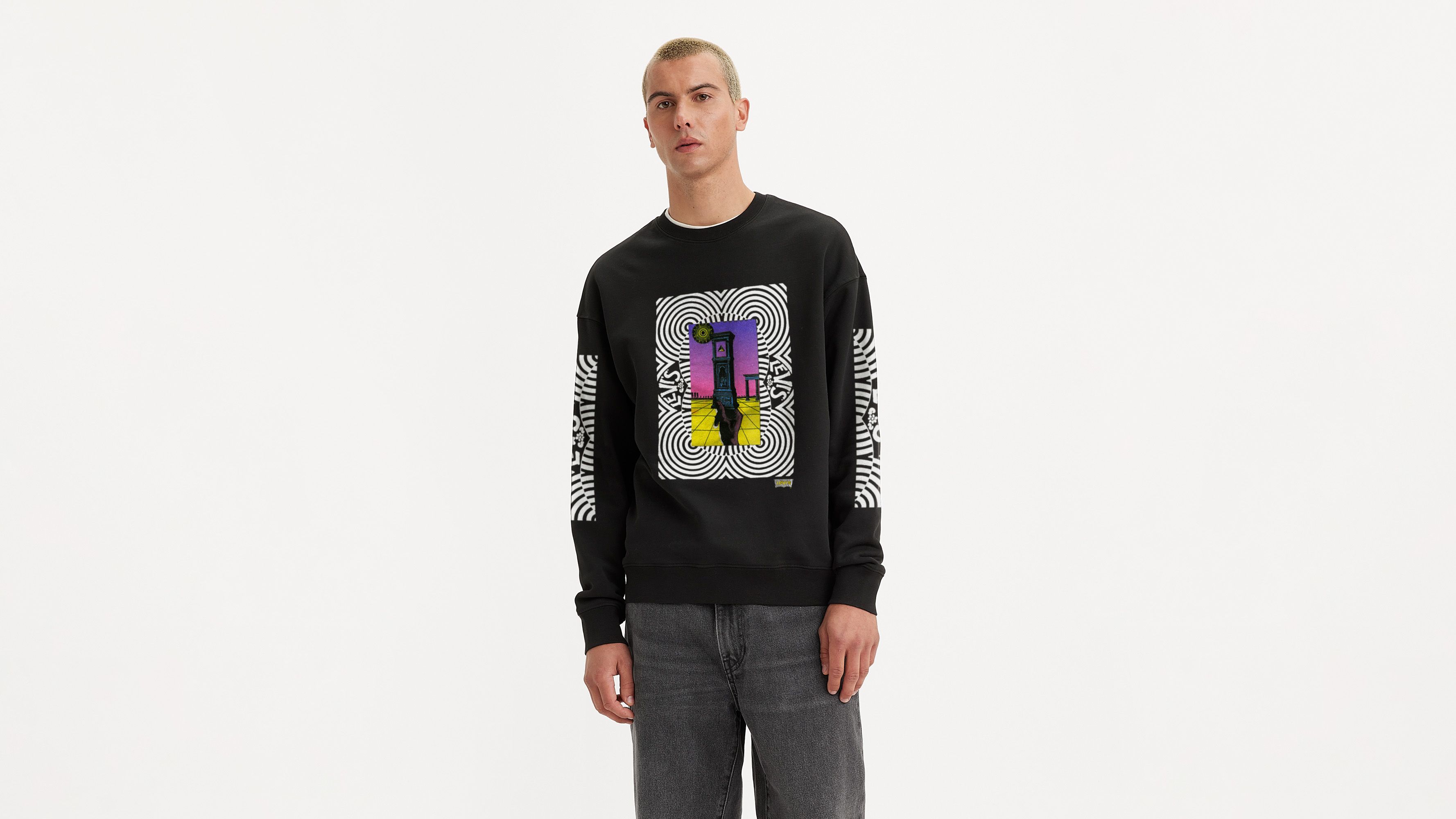 Relaxed Graphic Crewneck Sweatshirt sold by Levi's