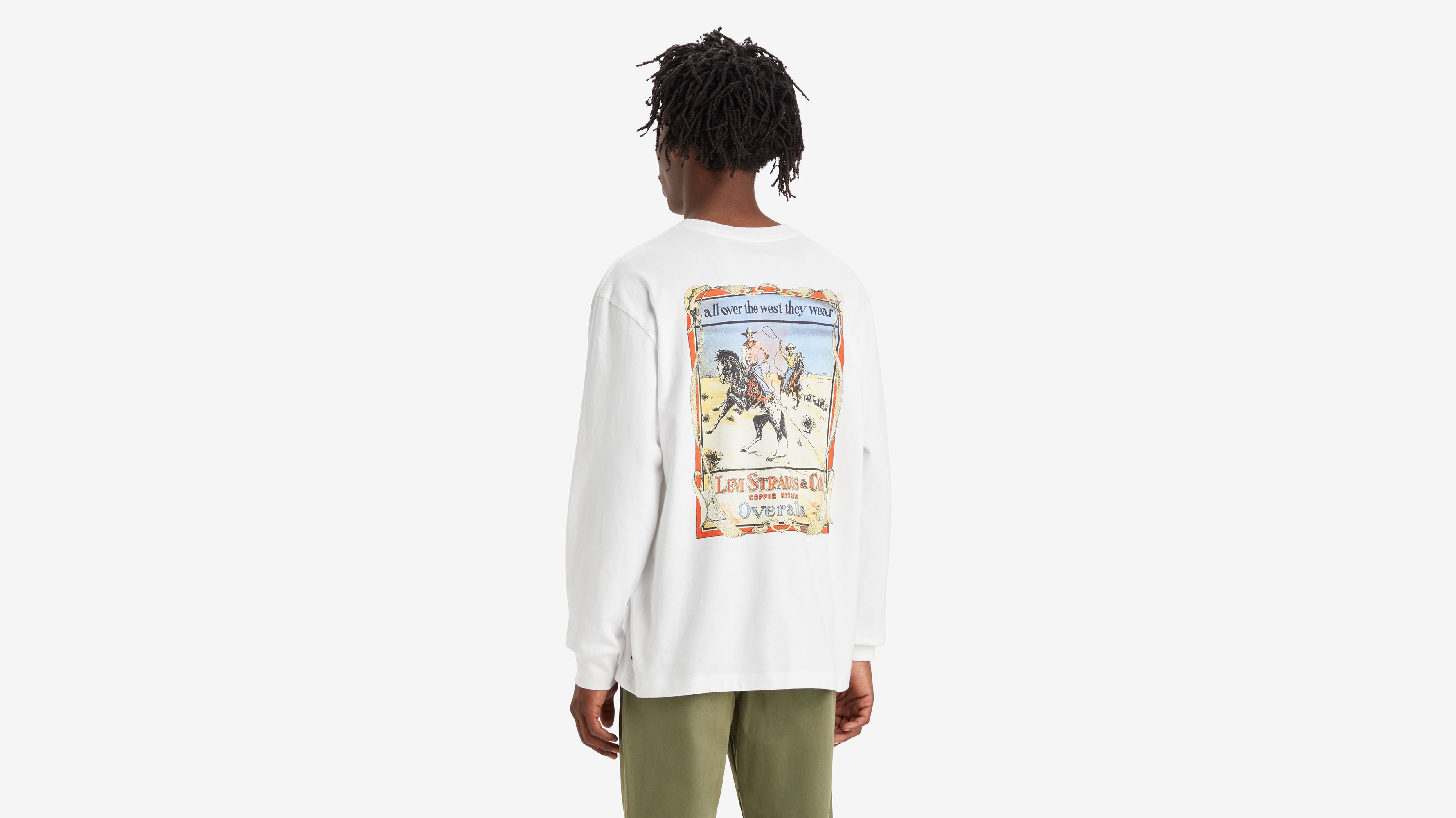 Relaxed Long Sleeve Authentic Graphic T-Shirt sold by Levi's product image thumbnail 3