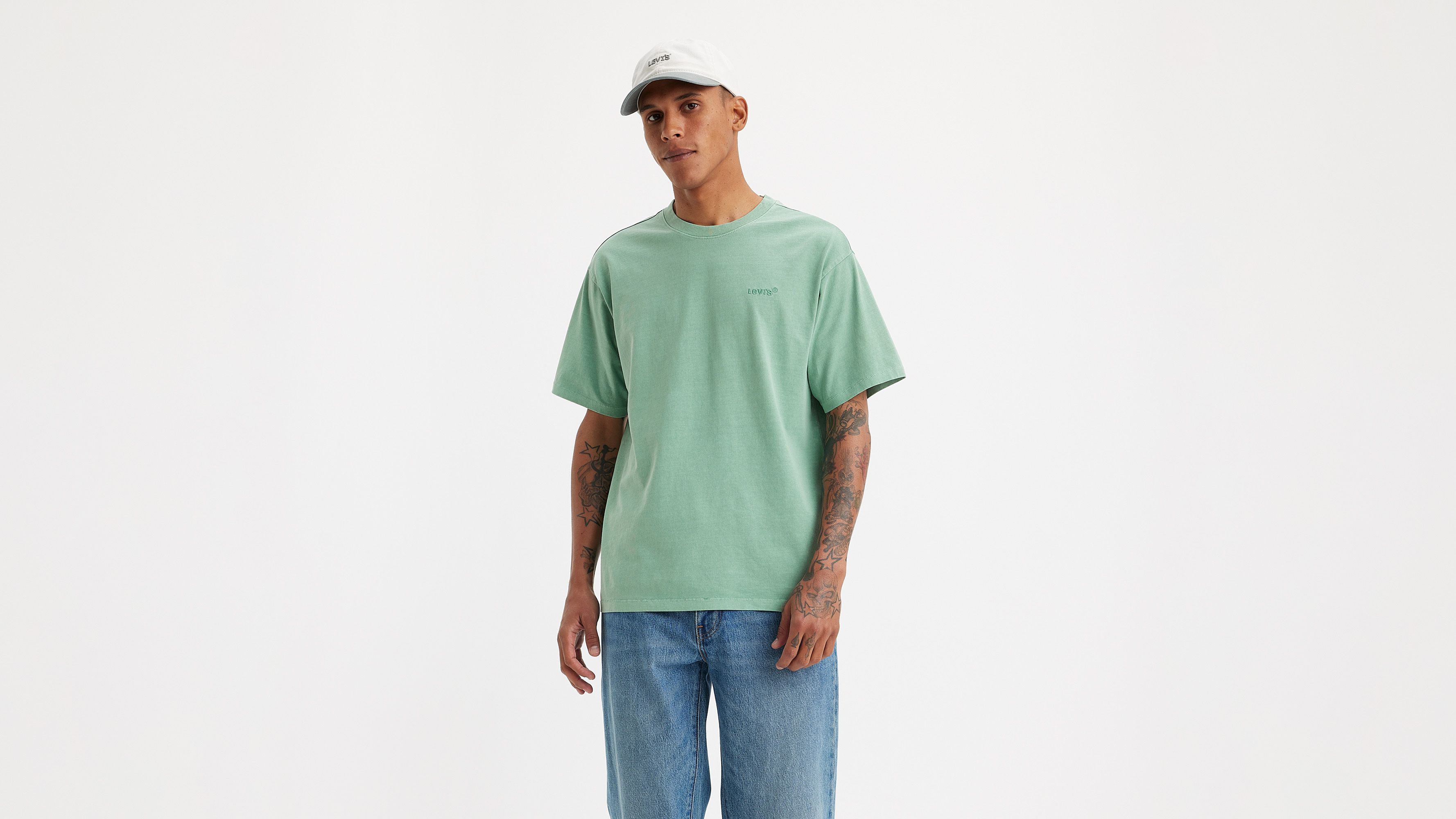 Red Tab™ Vintage T-Shirt sold by Levi's product image thumbnail 2