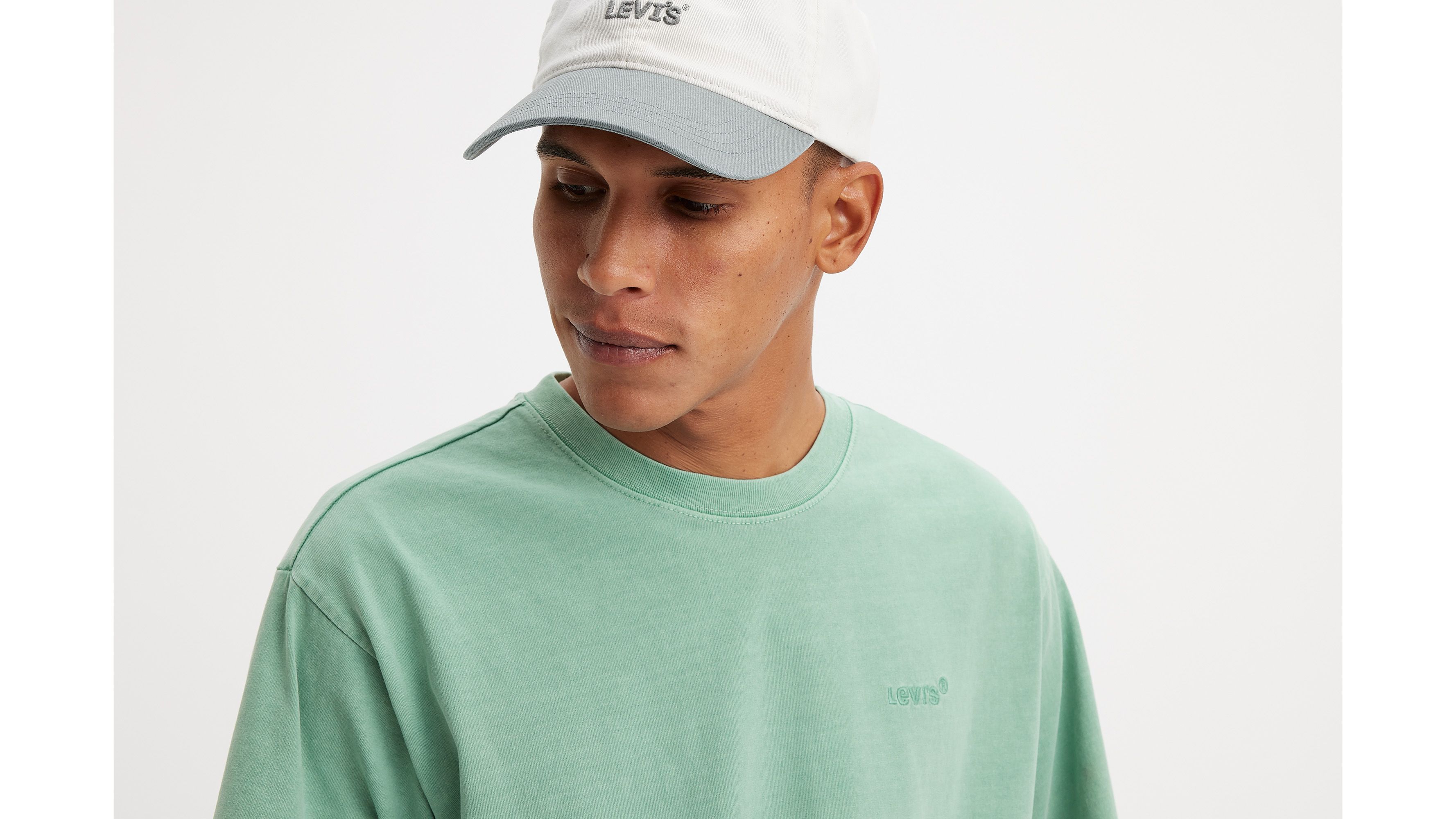 Red Tab™ Vintage T-Shirt sold by Levi's product image thumbnail 4