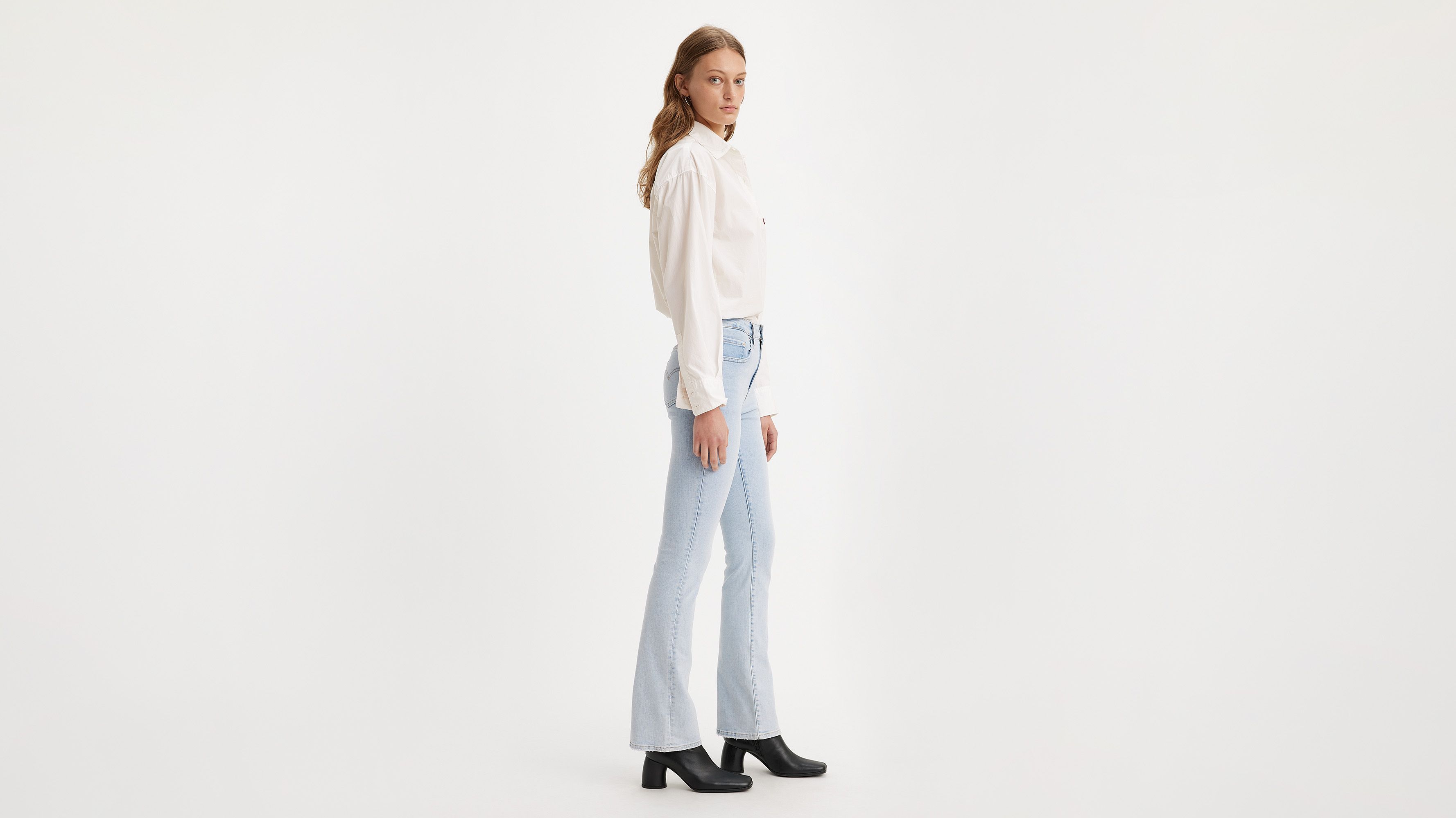 725 High Rise Bootcut Women's Jeans sold by Levi's product image thumbnail 3