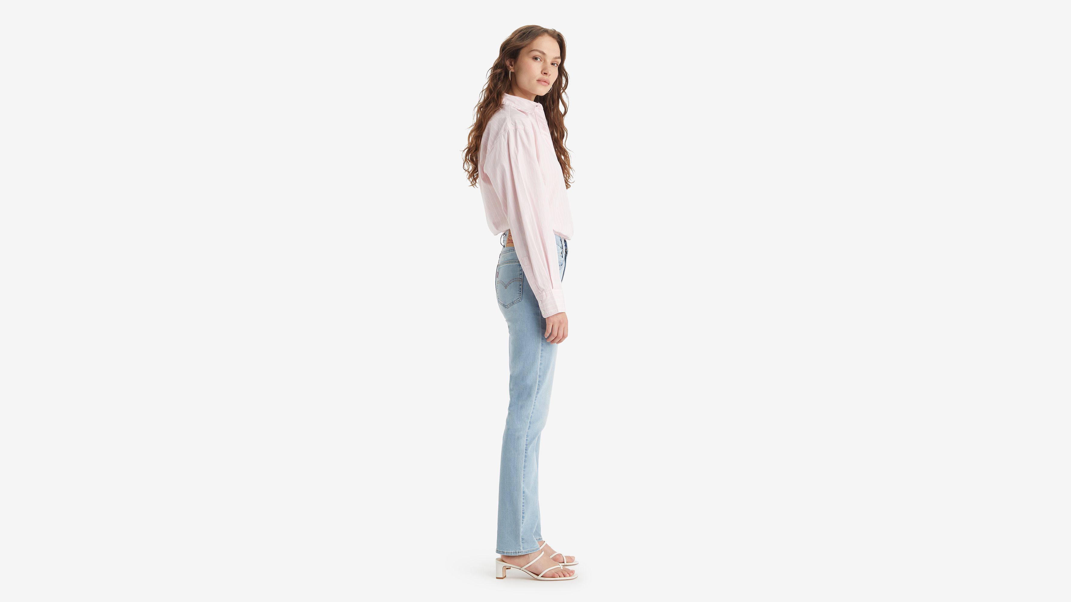 724 High Rise Straight Performance Cool Women's Jeans sold by Levi's product image thumbnail 2